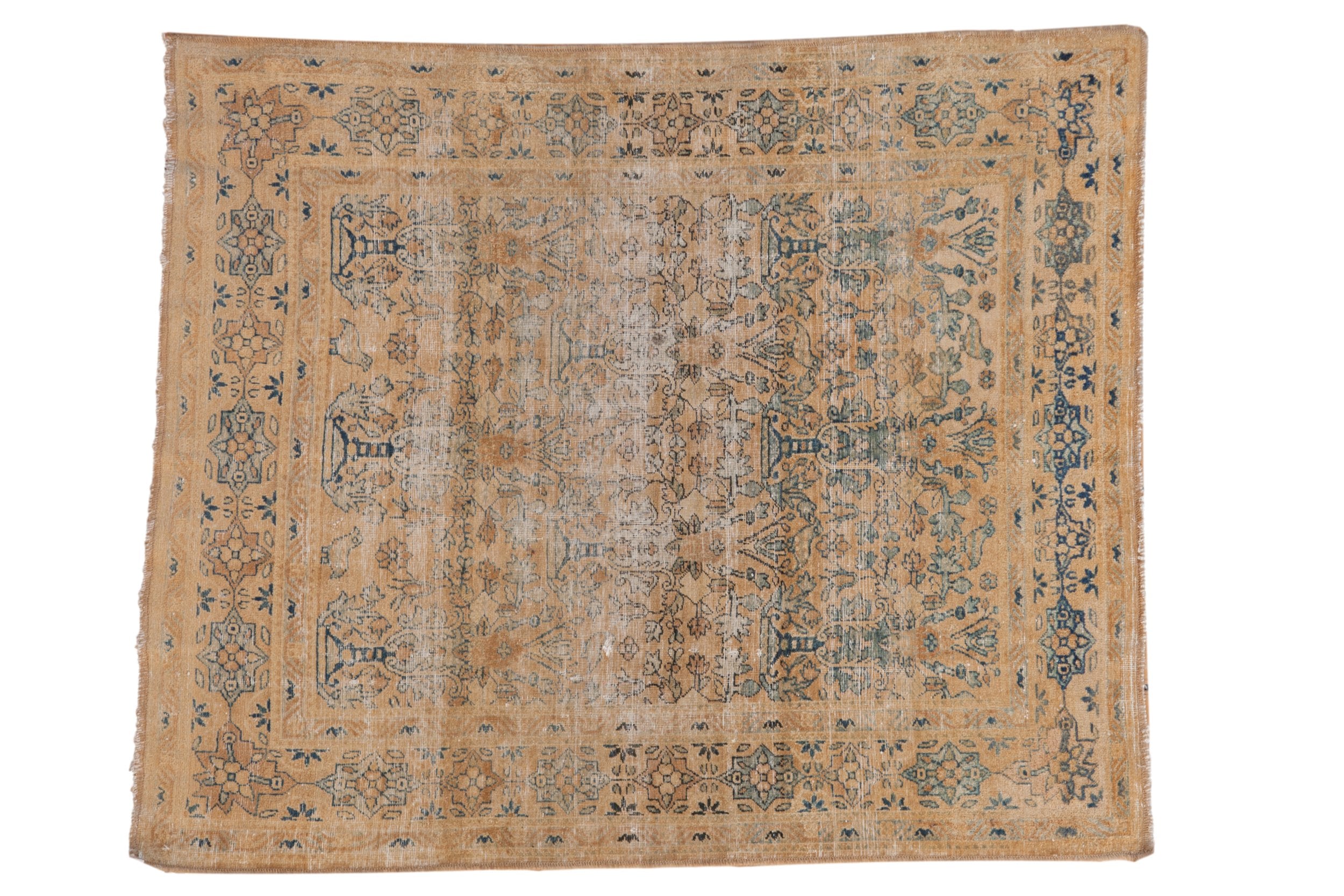4x4.5 Vintage Distressed Meshed Square Rug