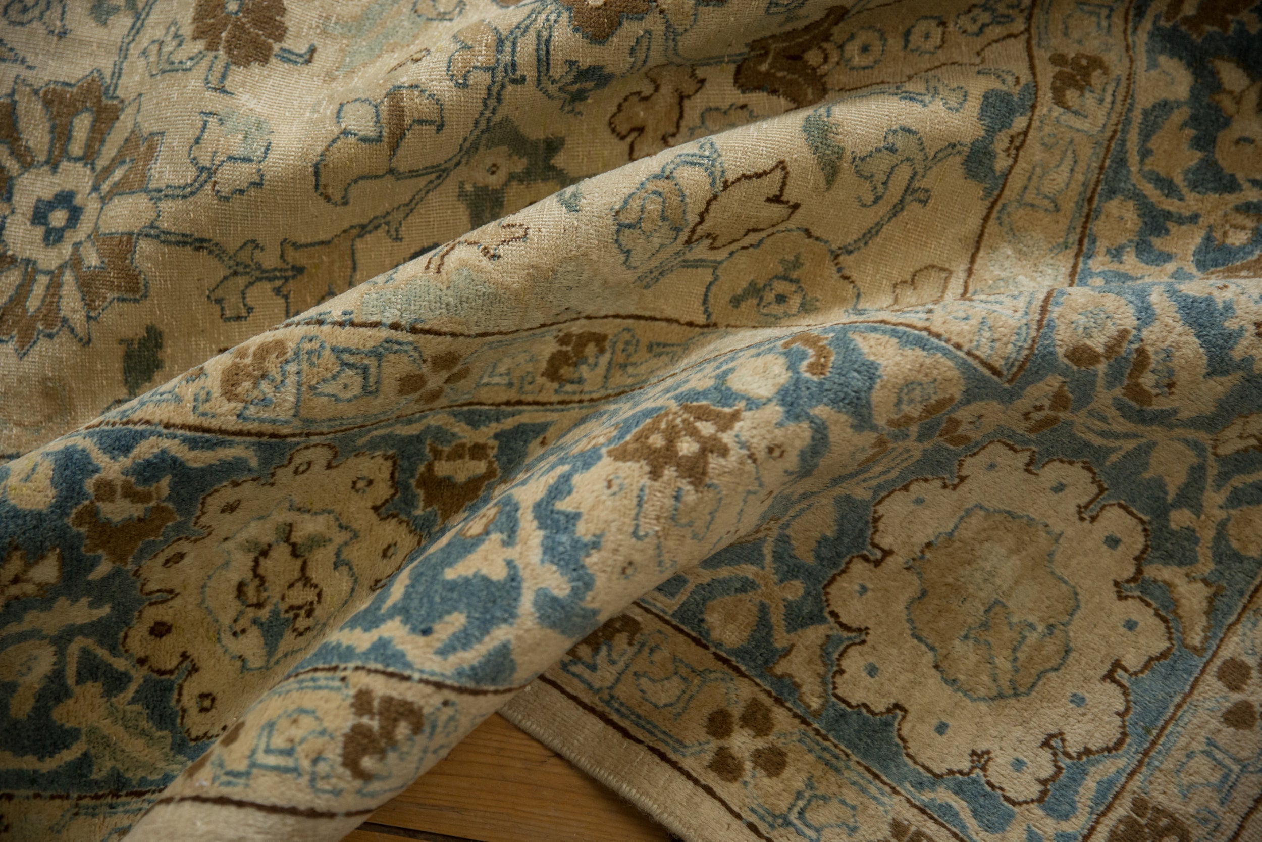 9x12 Vintage Distressed Tabriz Carpet