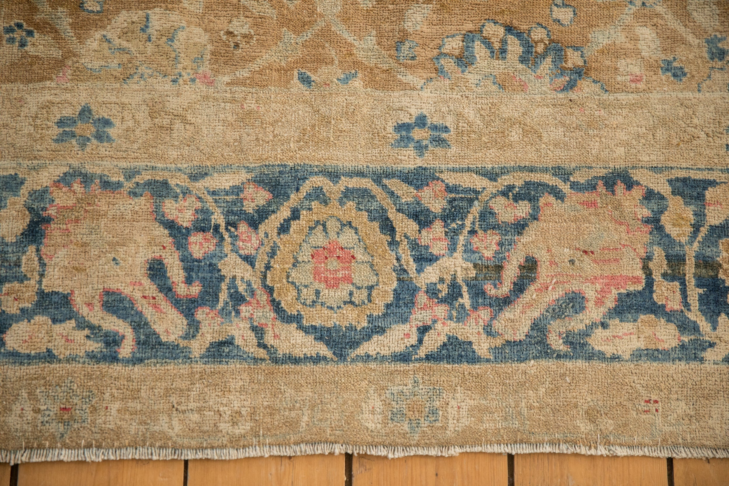 7x11 Antique Distressed Gold Wash Khoy Carpet