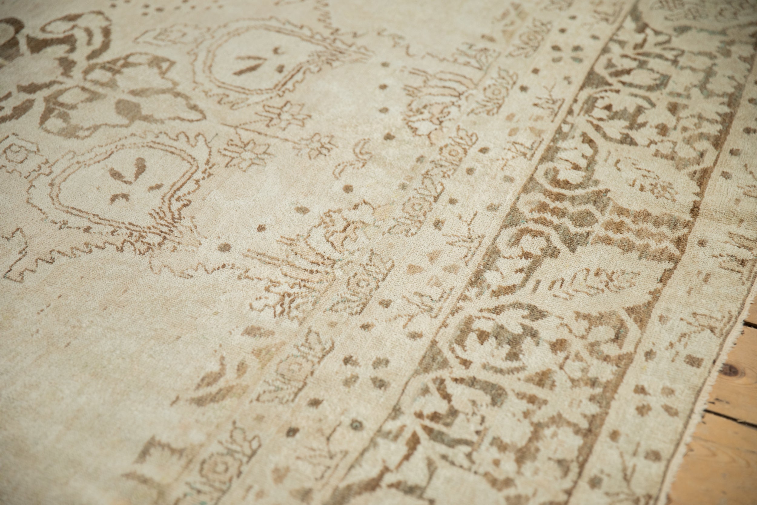 8x11 Antique Distressed Kerman Carpet