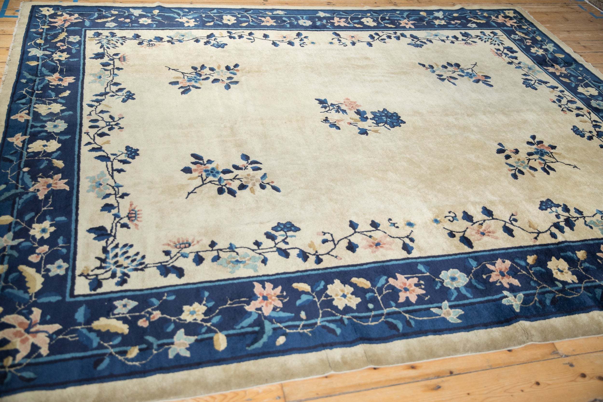8x10 Antique Peking Carpet