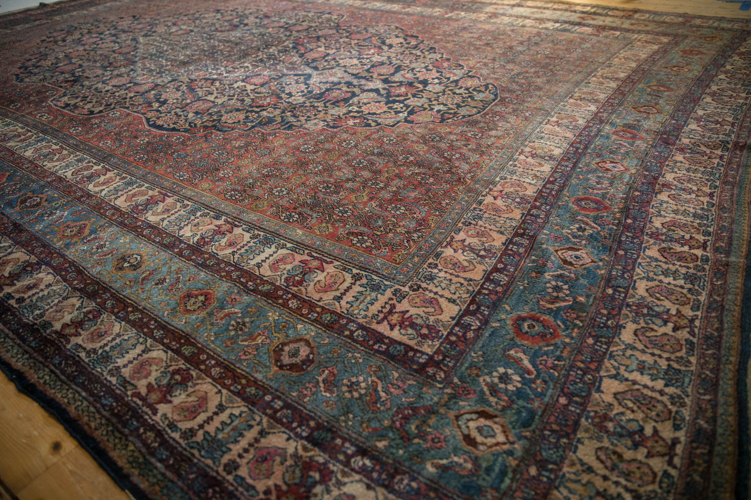 11.5x17 Vintage Bibikabad Carpet
