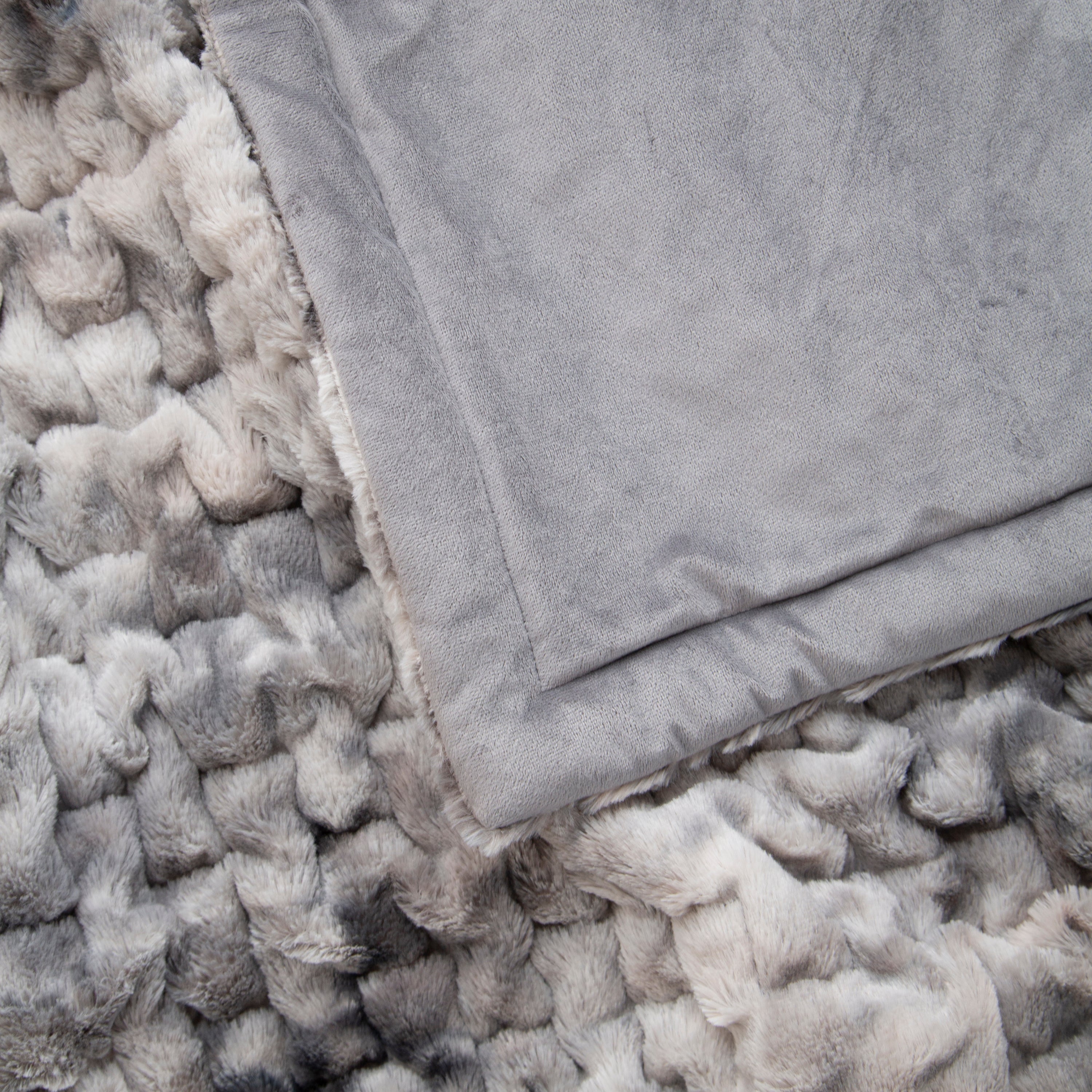 50x60' Faux Fur Throw