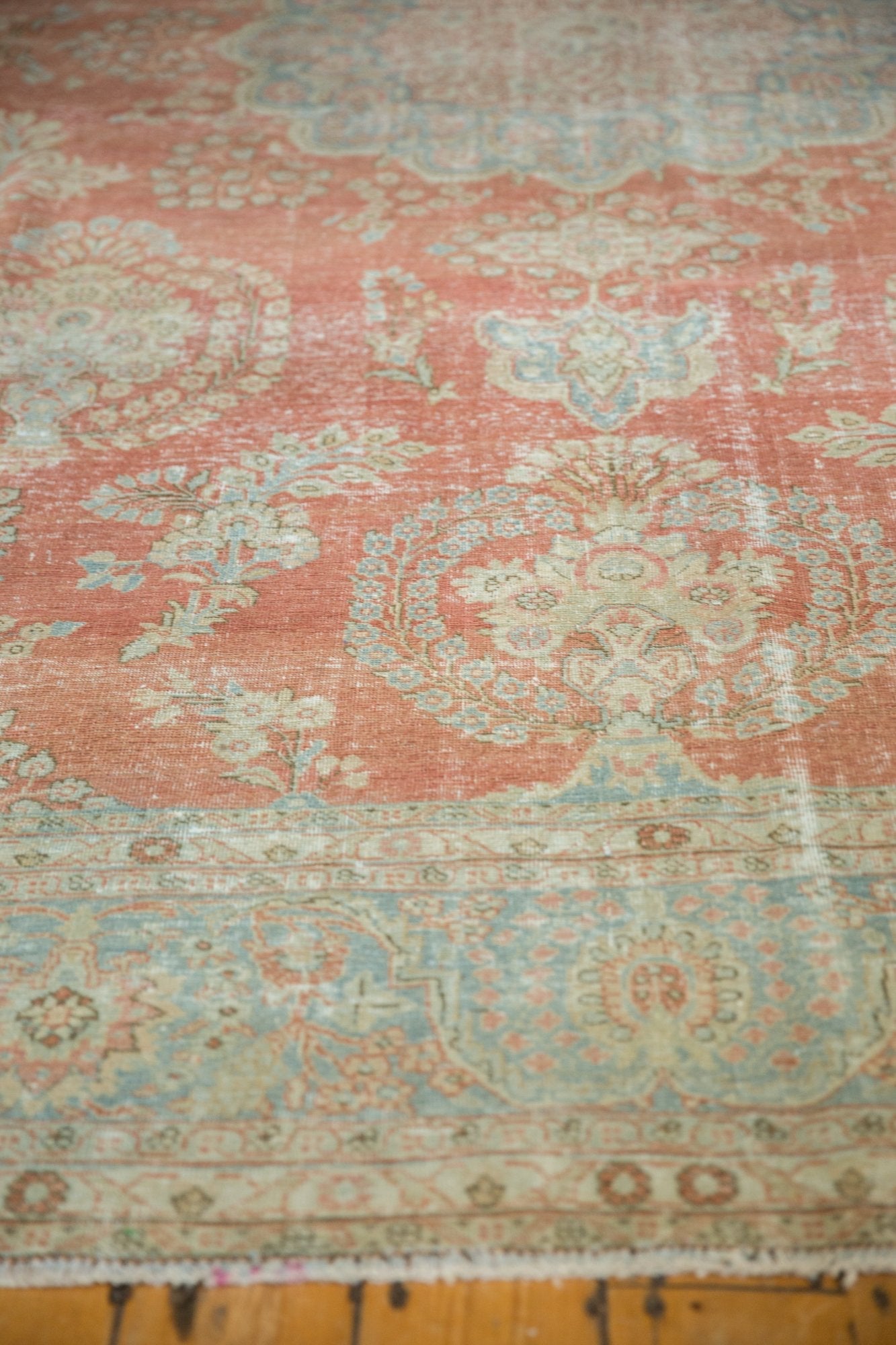 RESERVED 9.5x13.5 Vintage Distressed Mahal Carpet