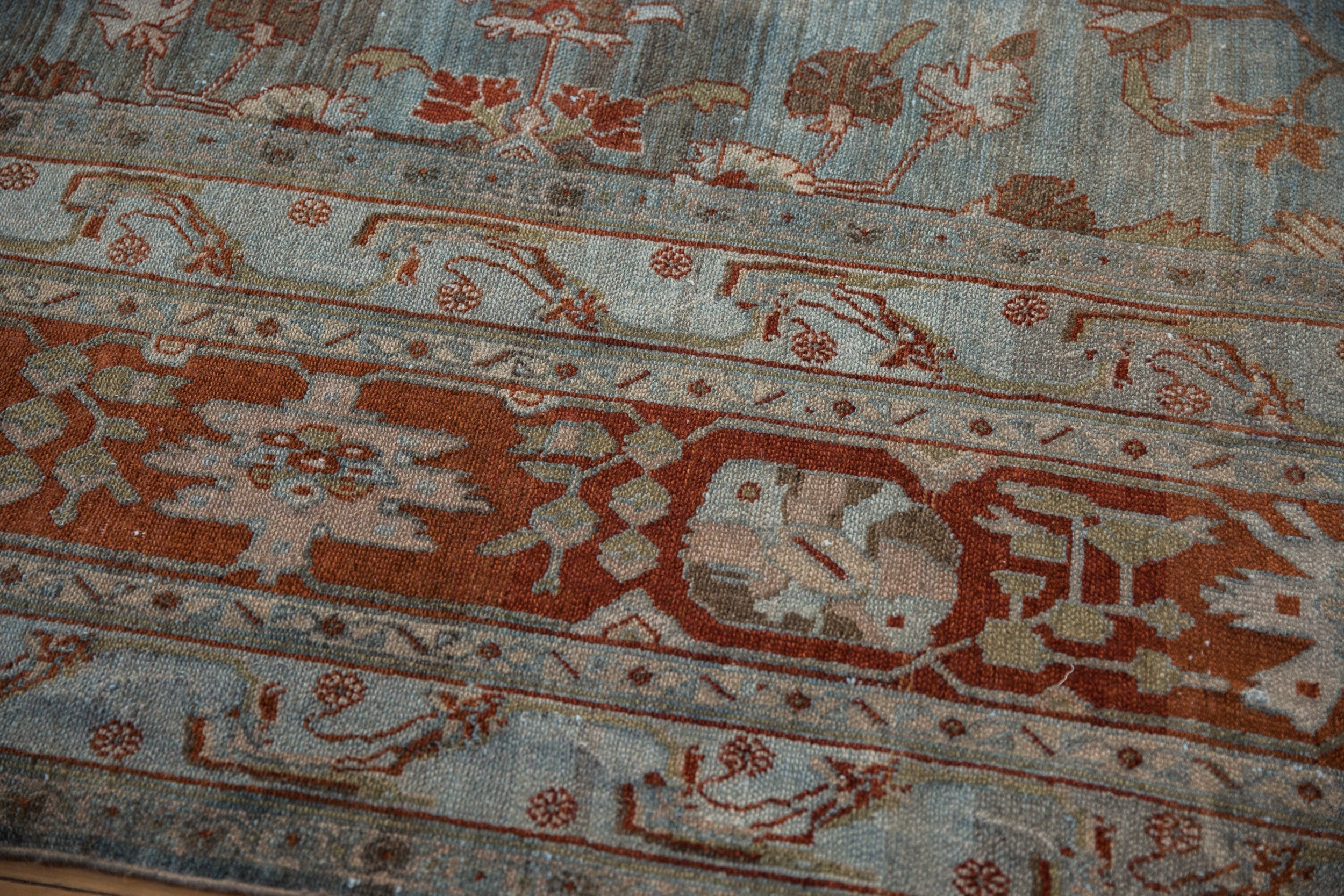 12.5x20 Vintage Distressed Bibikabad Carpet