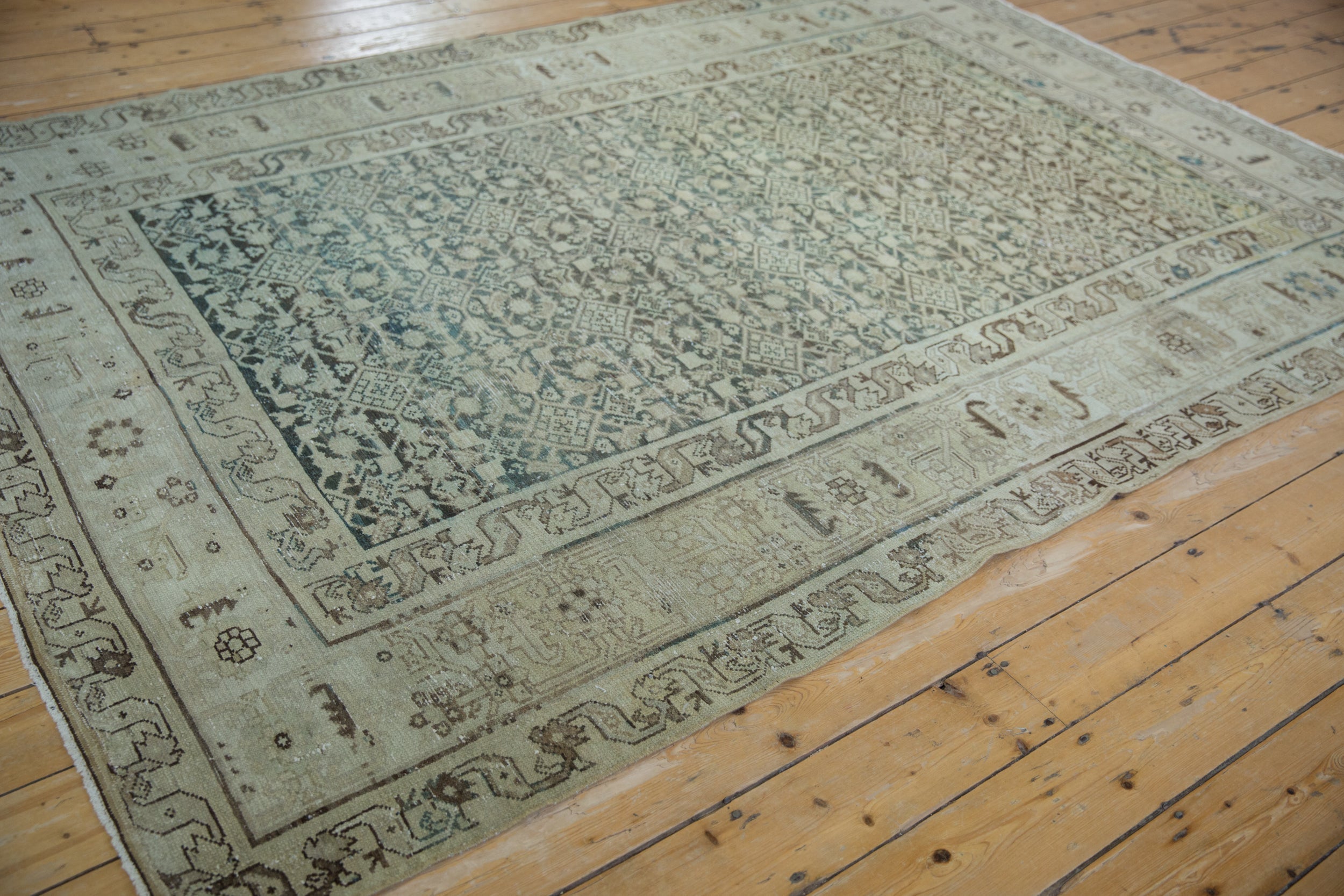 6.5x9.5 Vintage Distressed Hamadan Carpet