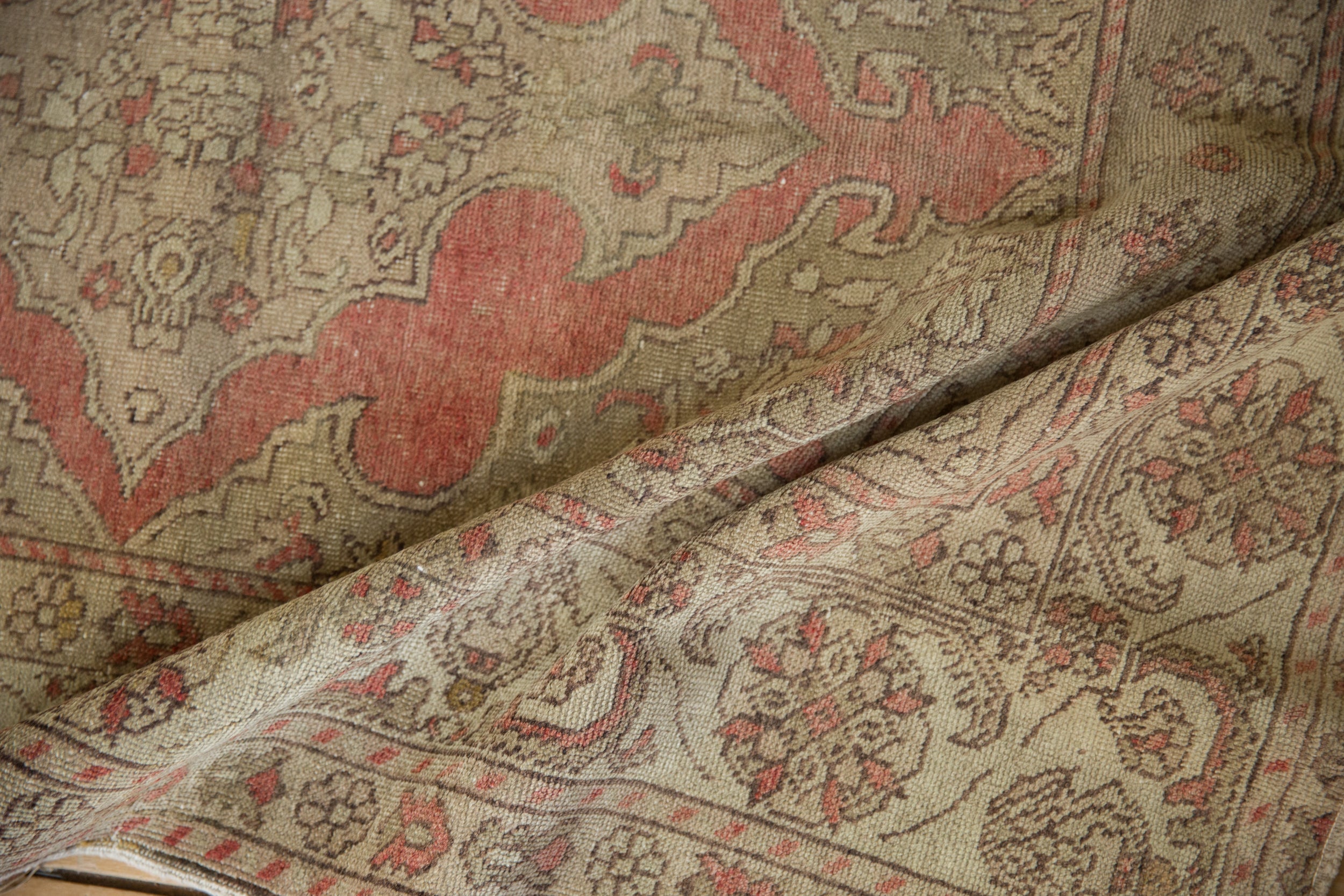 4x5.5 Vintage Distressed Kayseri Rug