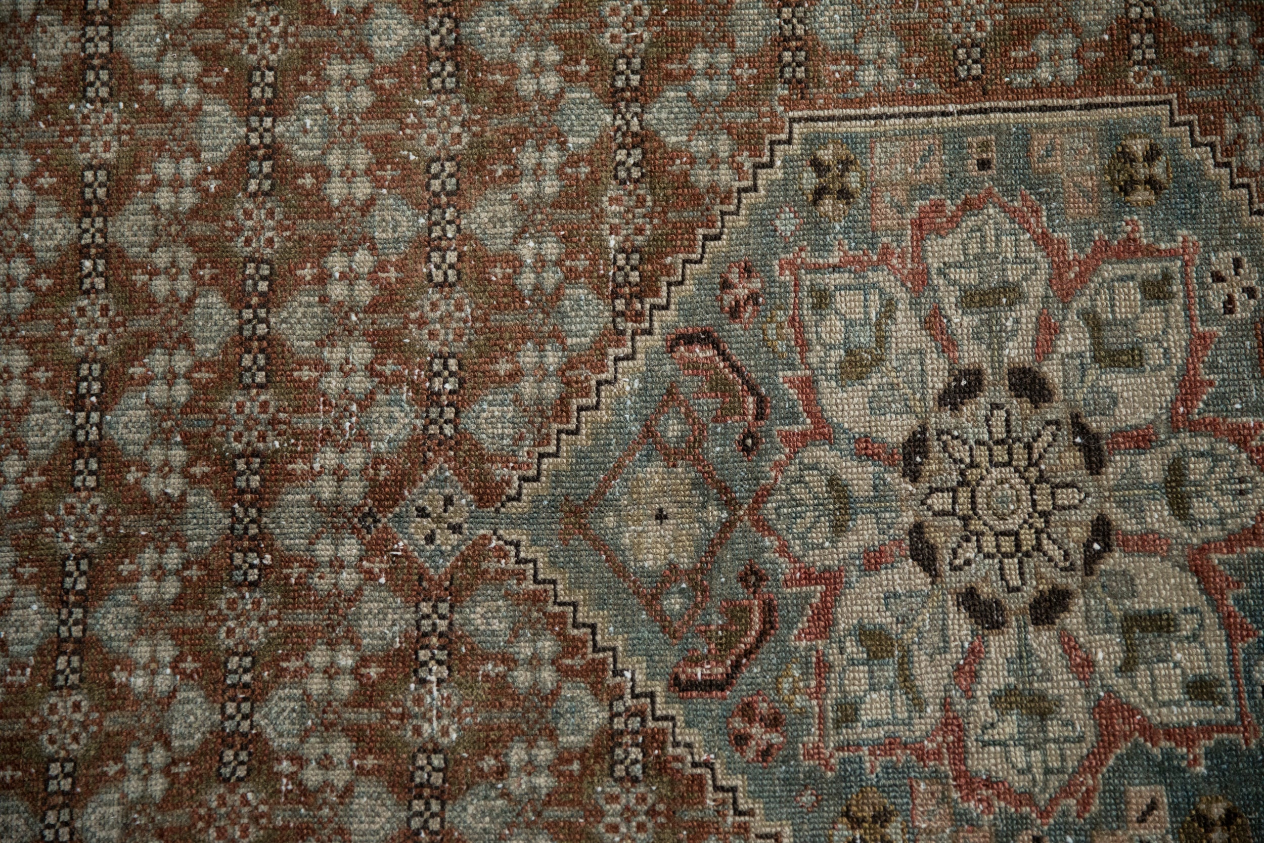 4x6 Antique Distressed Malayer Rug