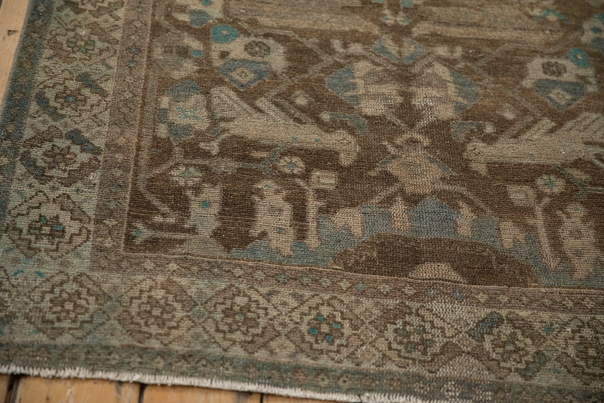 4x6.5 Vintage Distressed Hamadan Rug