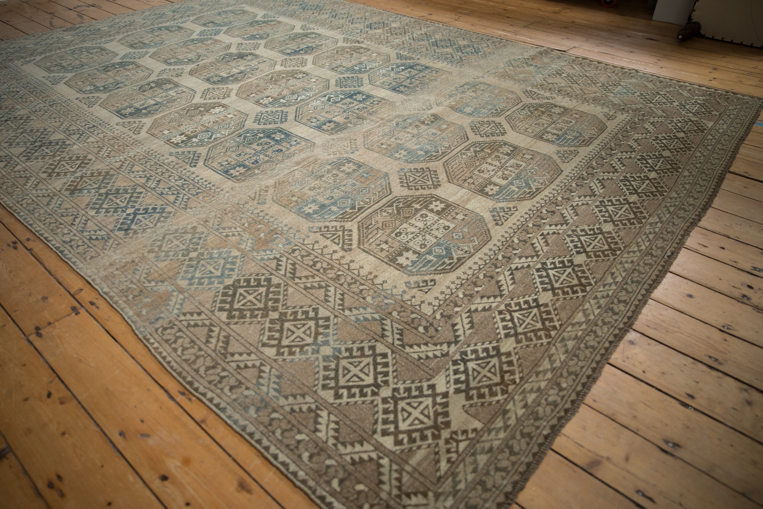 8.5x11.5 Vintage Distressed Ersari Carpet