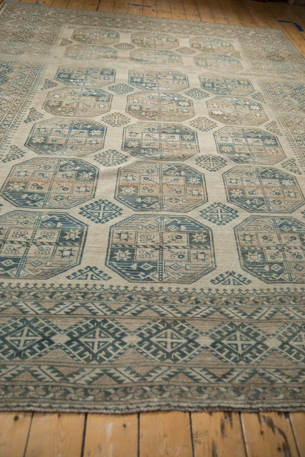 8.5x11.5 Vintage Distressed Ersari Carpet