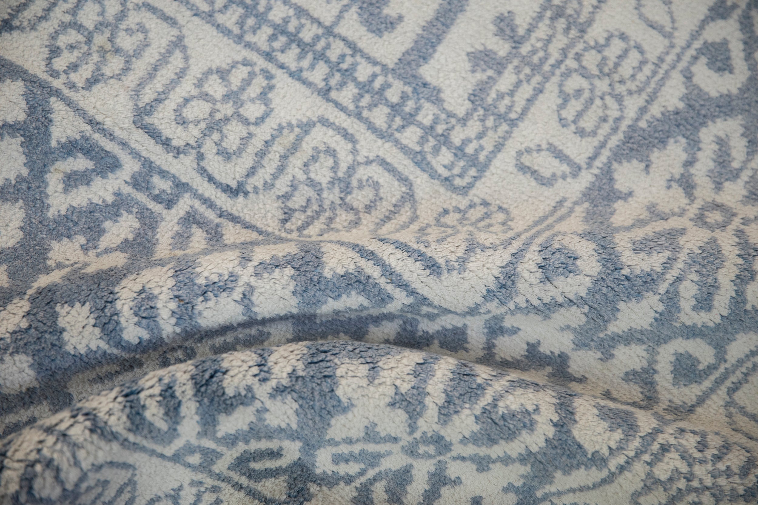 6x9.5 Vintage Agra Carpet