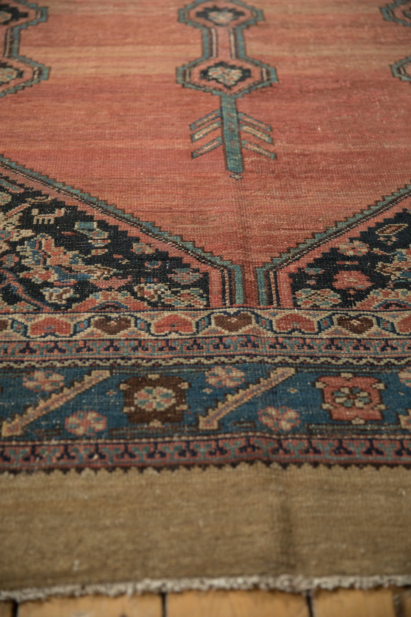 5.5x11 Antique Hamadan Rug Runner
