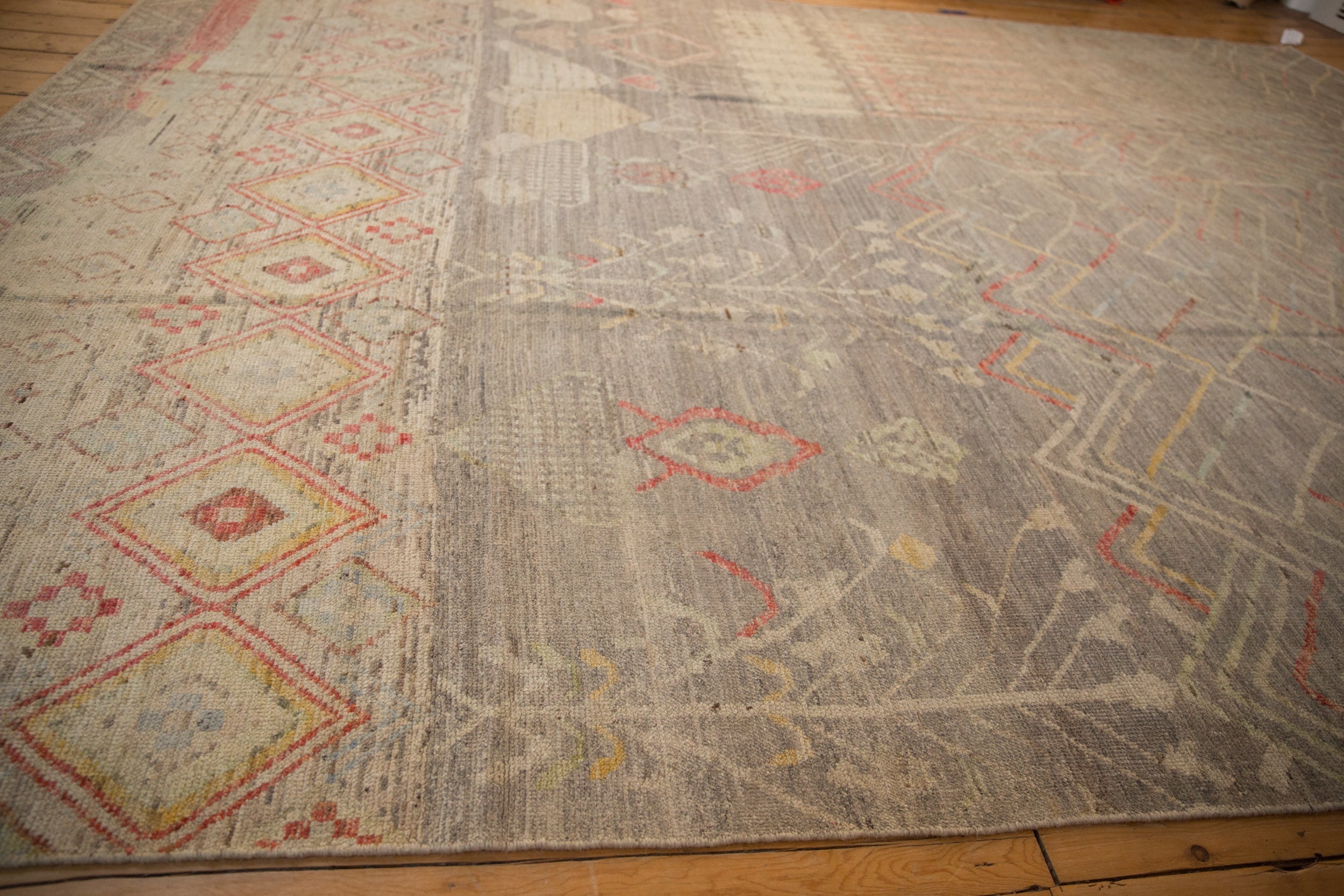 10x14 Pakistani Moroccan Design Carpet