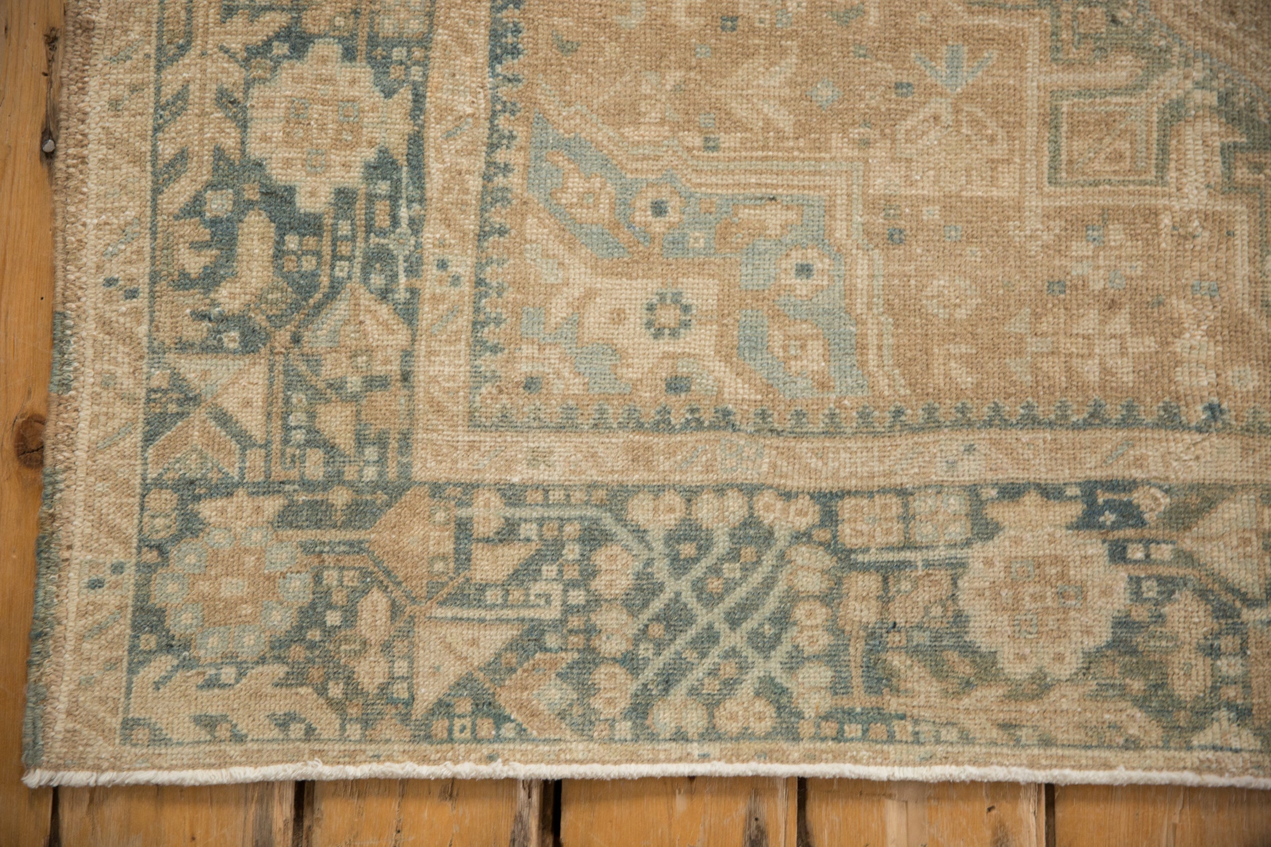 5x6.5 Vintage Distressed Karaja Rug