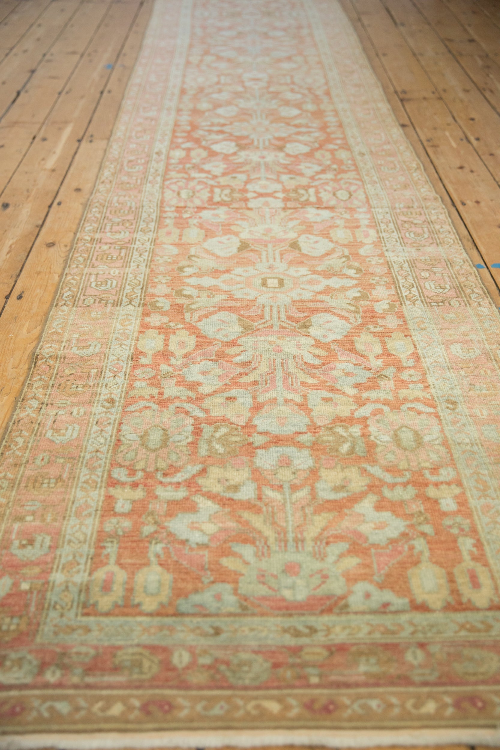 3x16.5 Vintage Distressed Lilihan Rug Runner