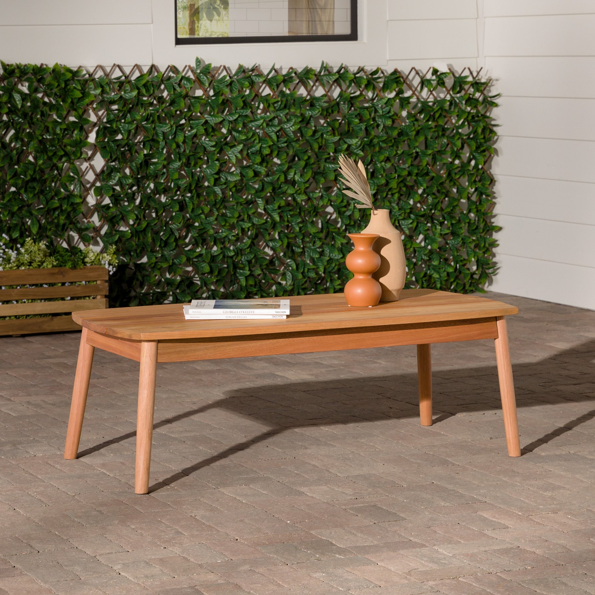 Contemporary Eucalyptus Wood Patio Coffee Table – Natural
