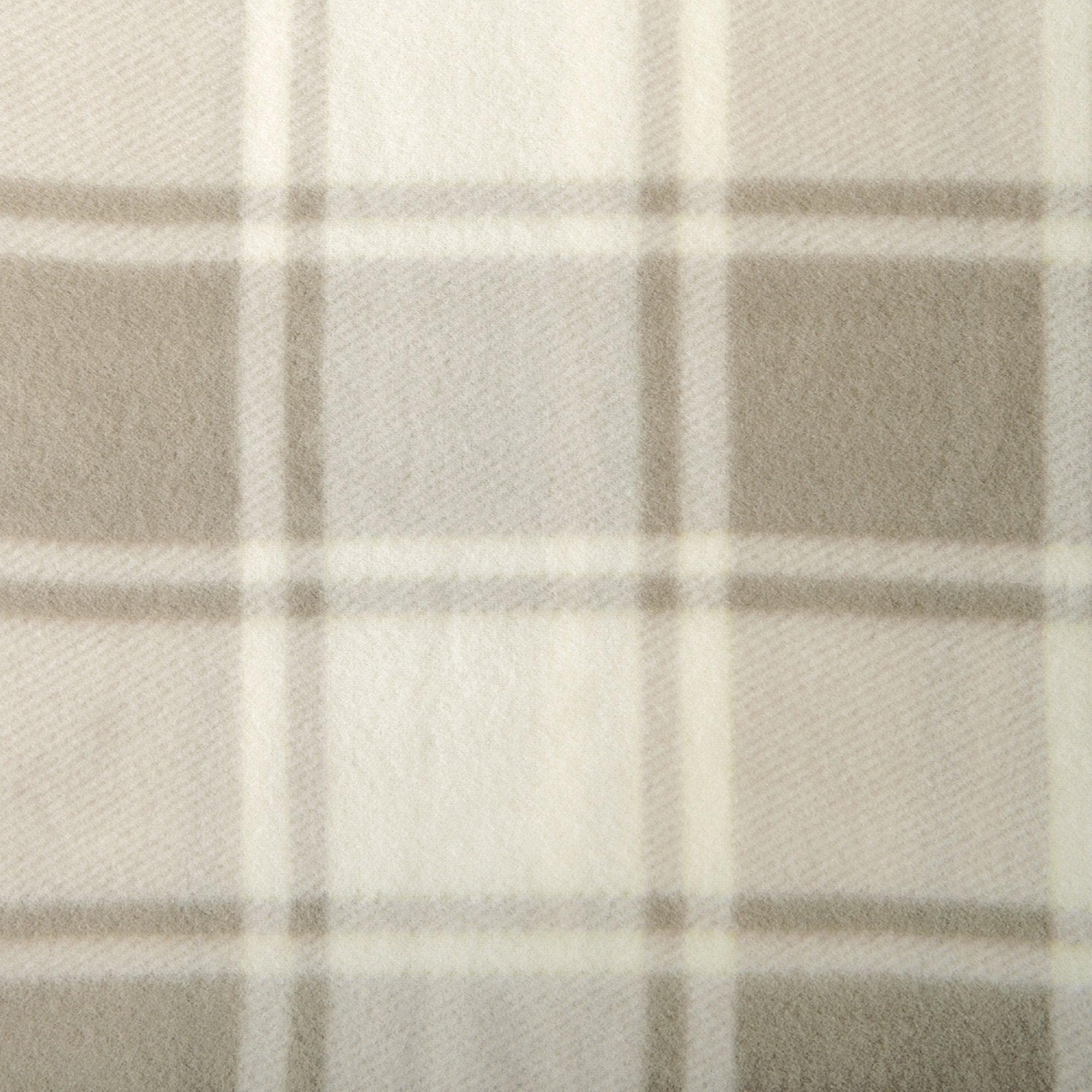 4-Piece Printed Fleece Sheet - Dara Collection