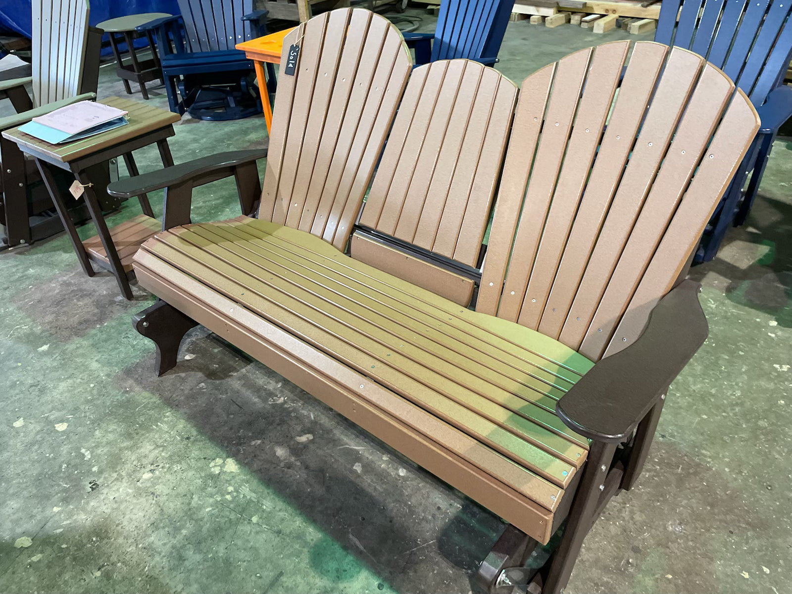 5 Foot Glider Fanback - Outdoor Seating