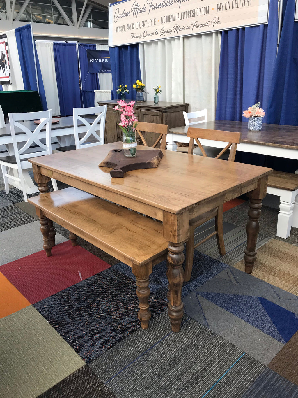 Thin Spindle Leg Bench