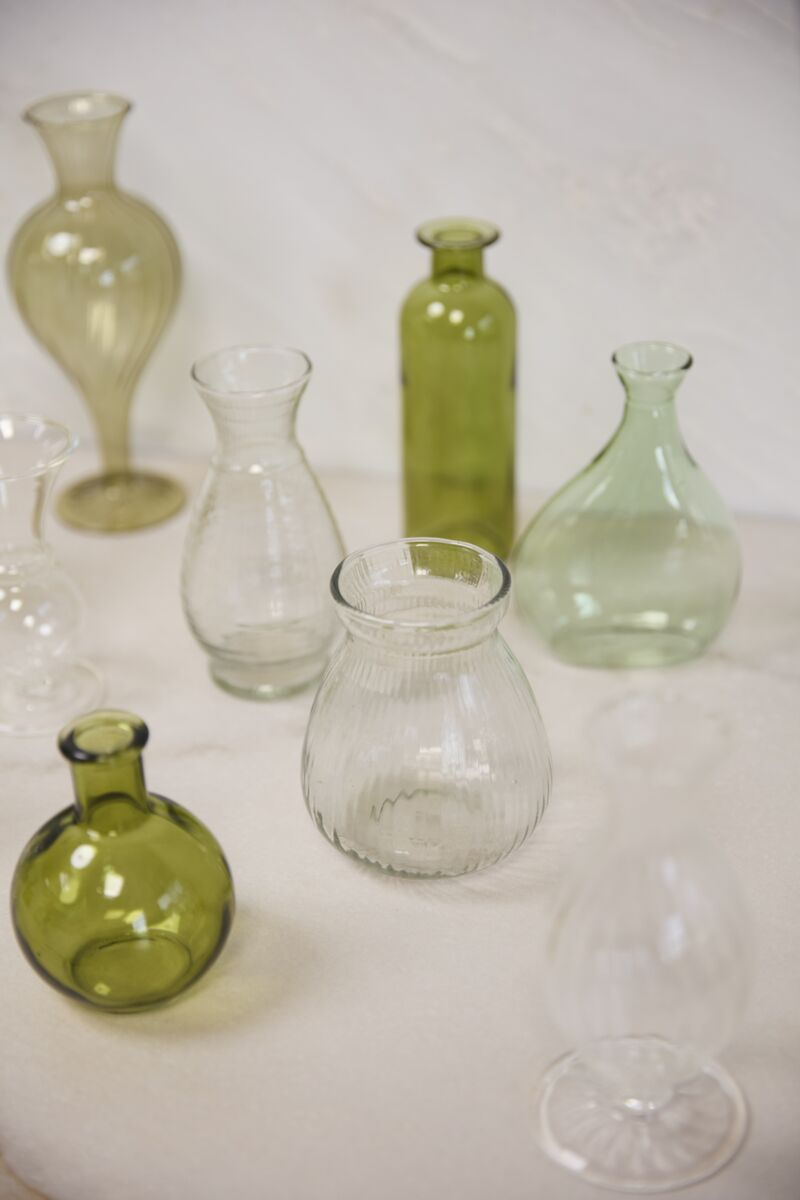 Yele Budvase