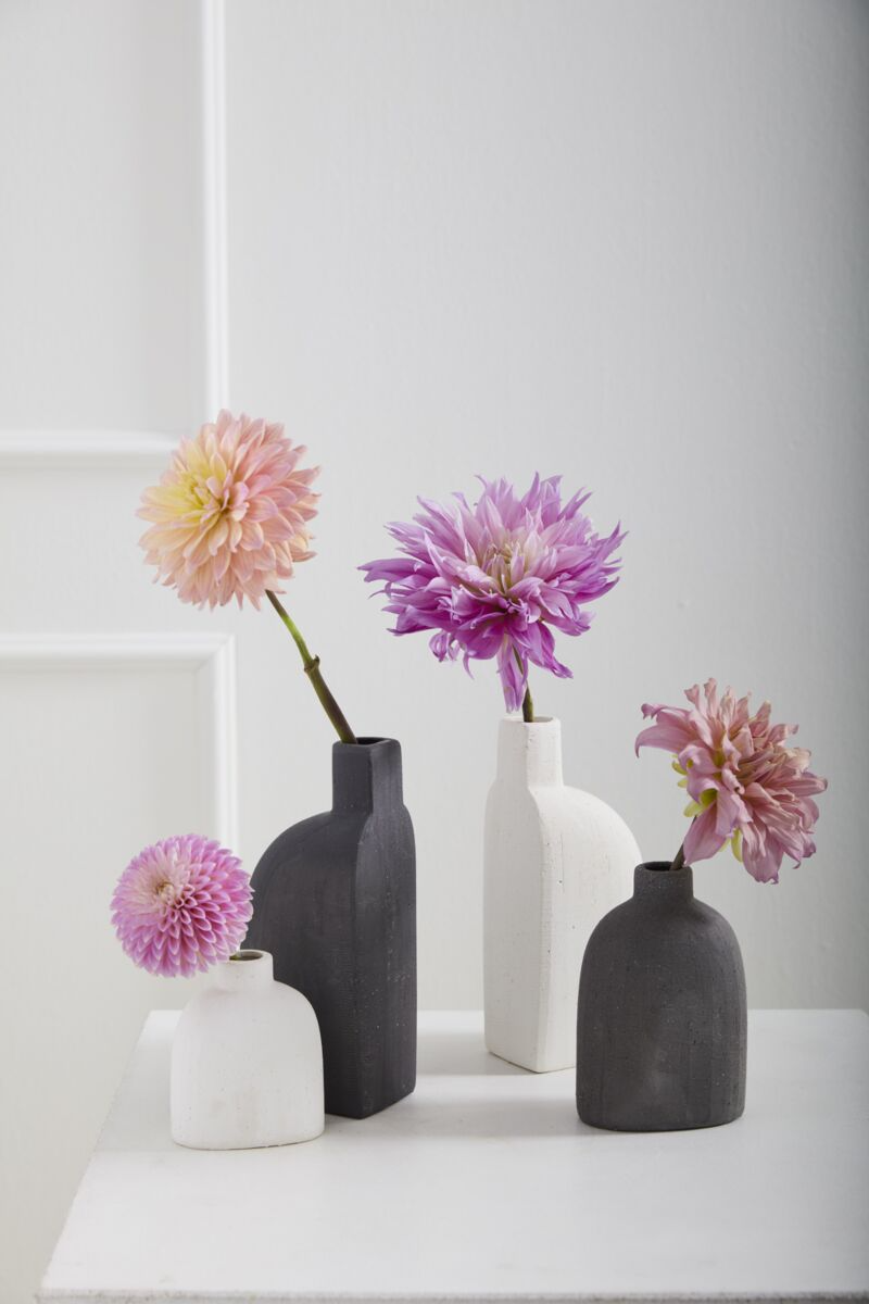 Karis Vase