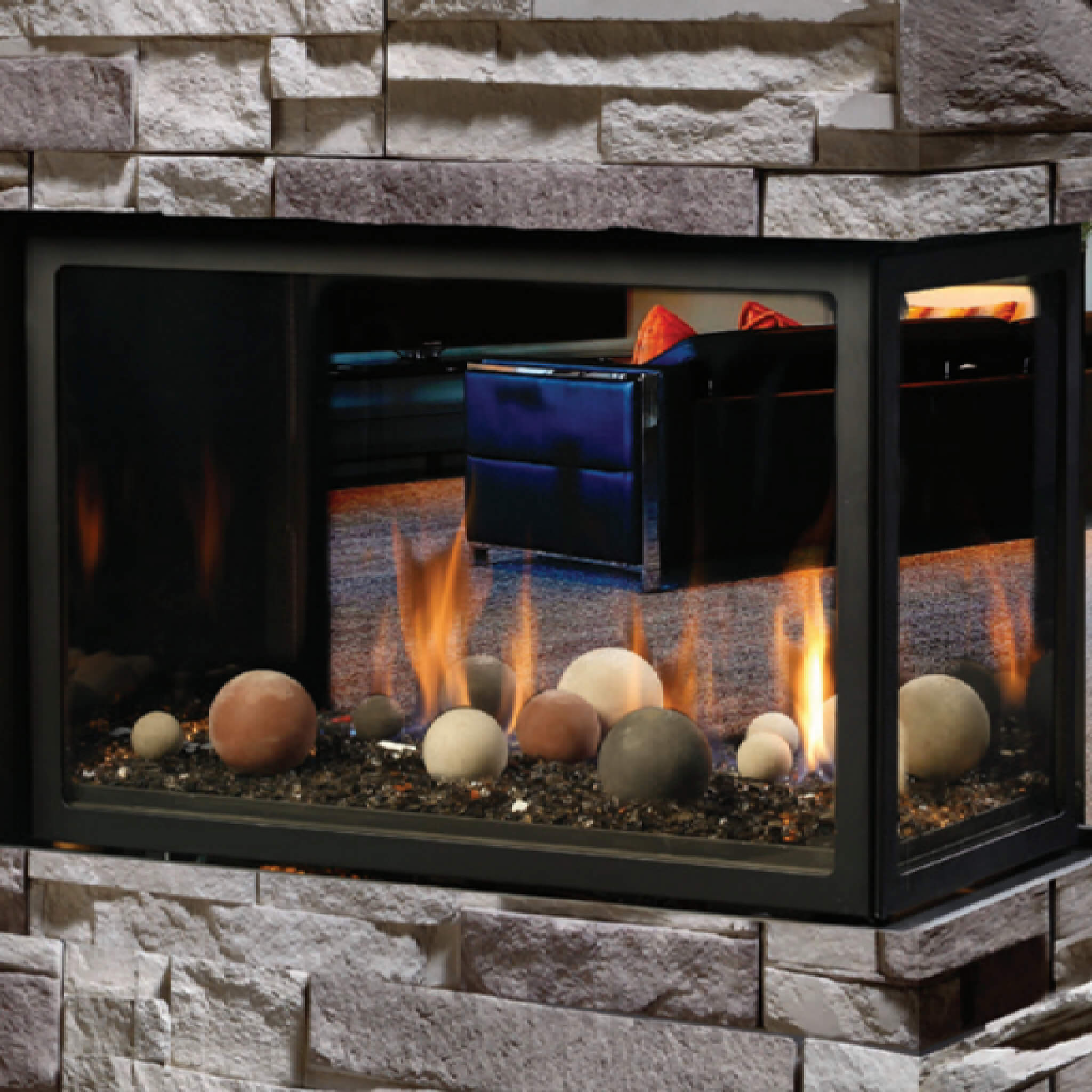 Kingsman Atrium 42" Clean View Peninsula Direct Vent Gas Fireplace (SAK30489)
