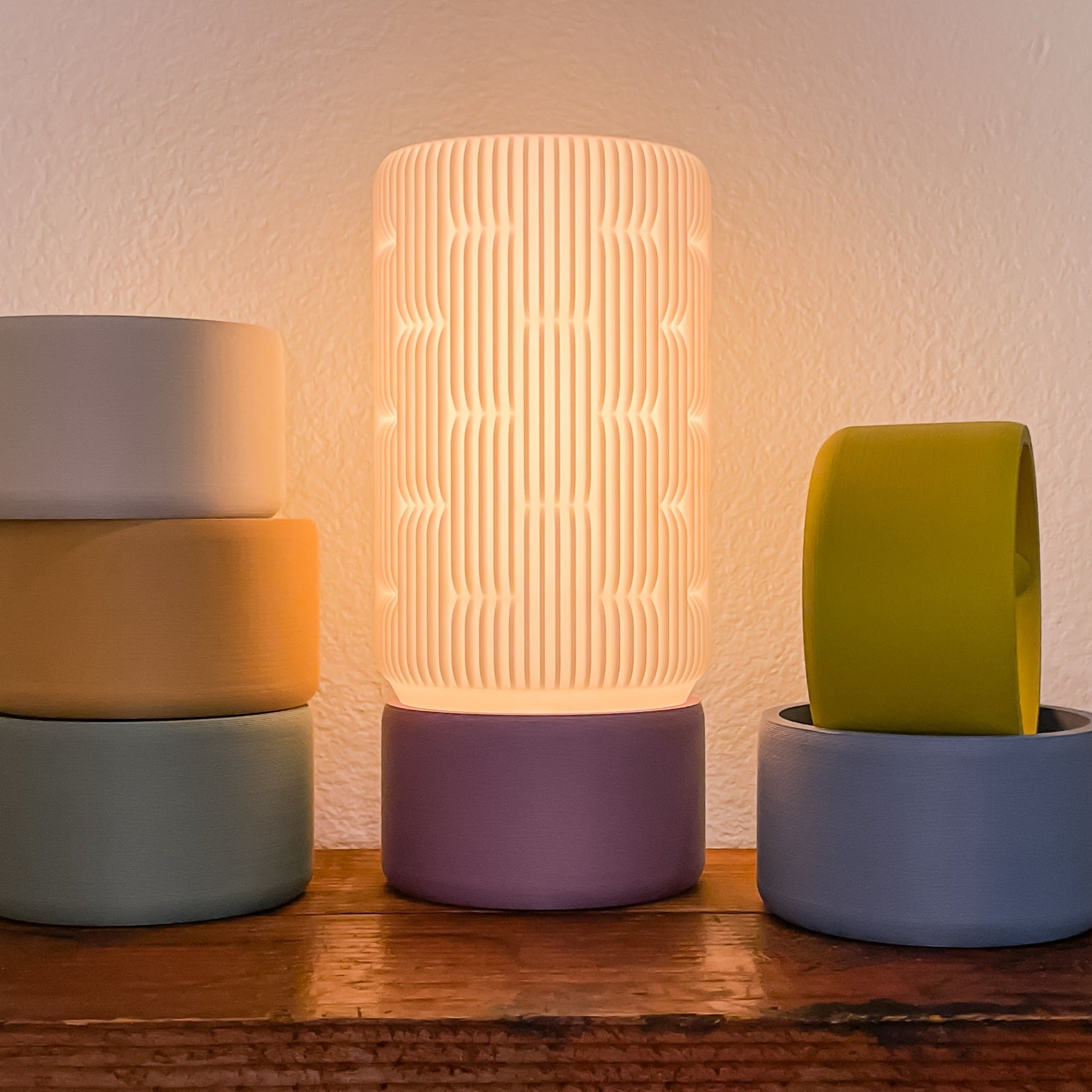 Liunk Table Lamp