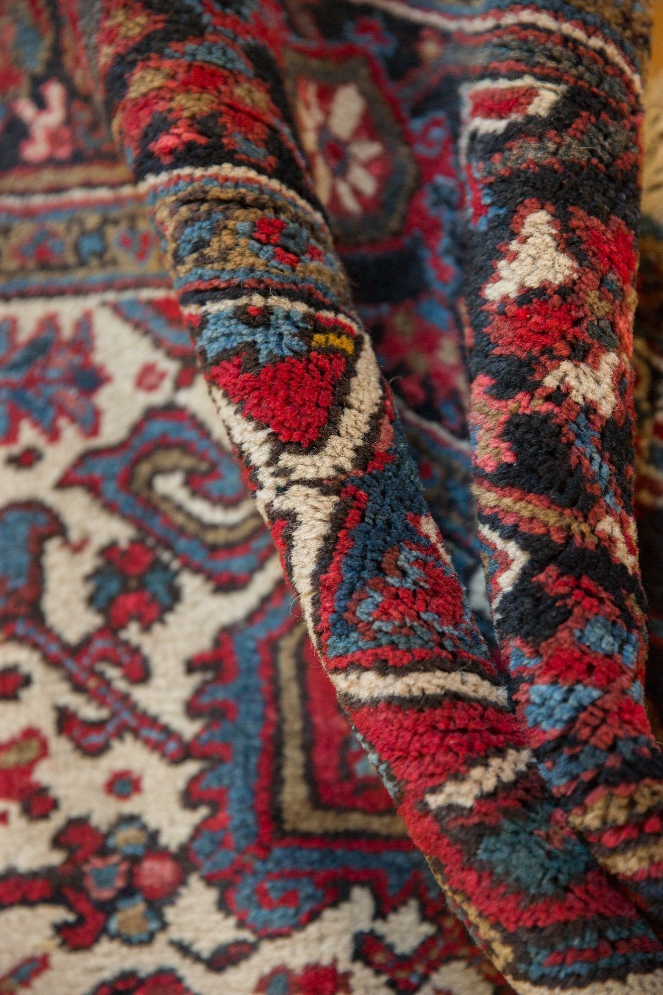 6x8.5 Vintage Heriz Carpet