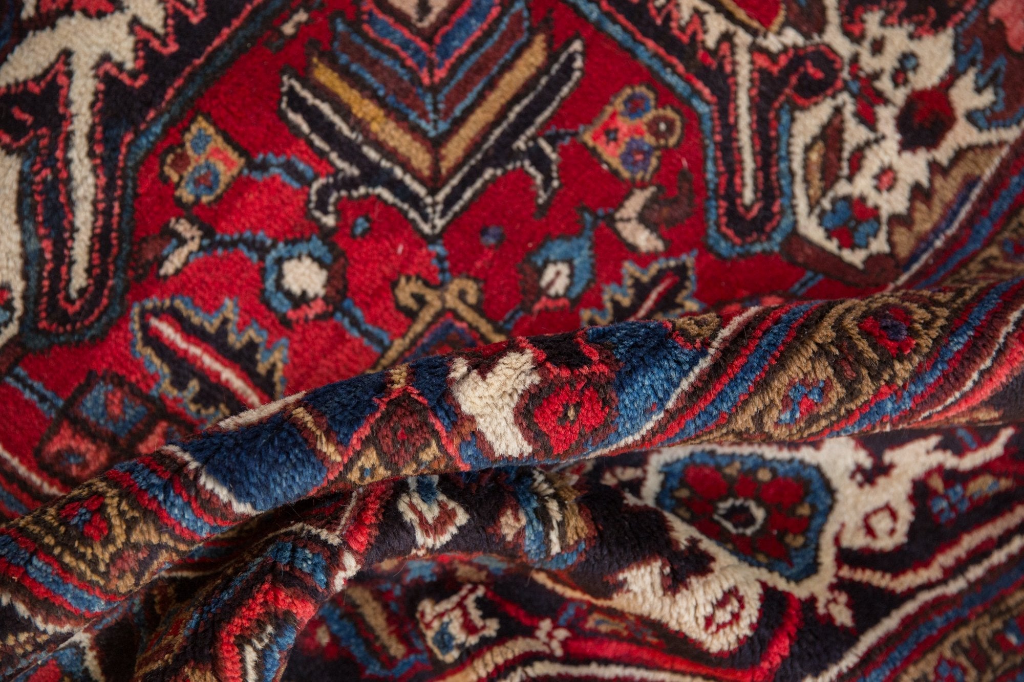 12.5x12.5 Vintage Mehrivan Square Carpet