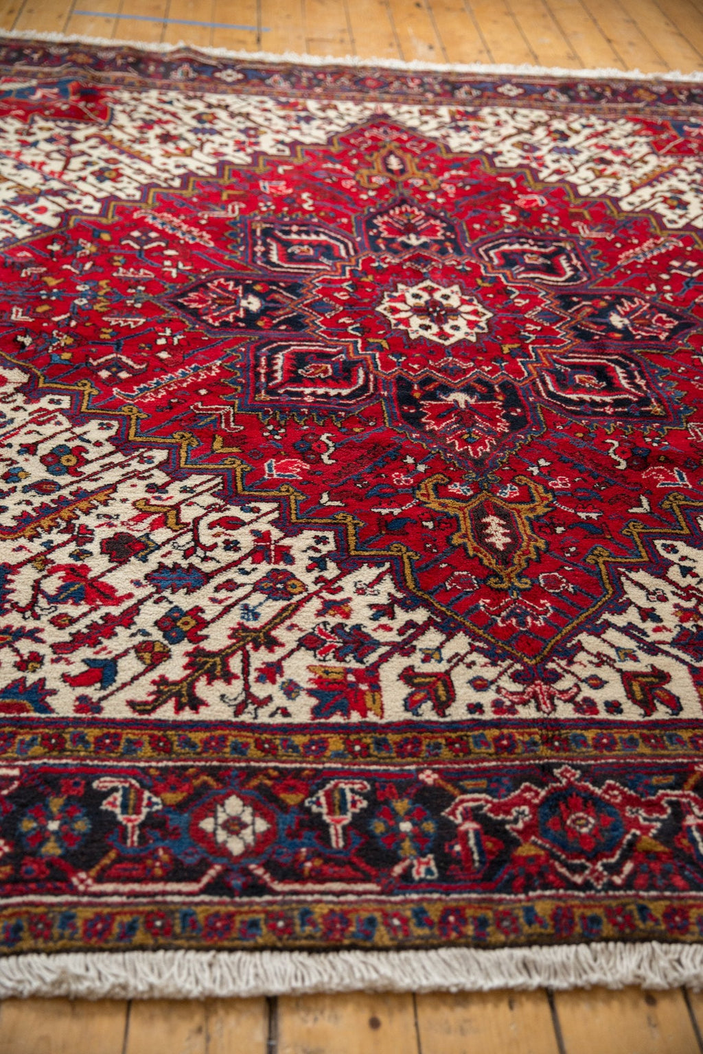8.5x9.5 Vintage Mehrivan Square Carpet