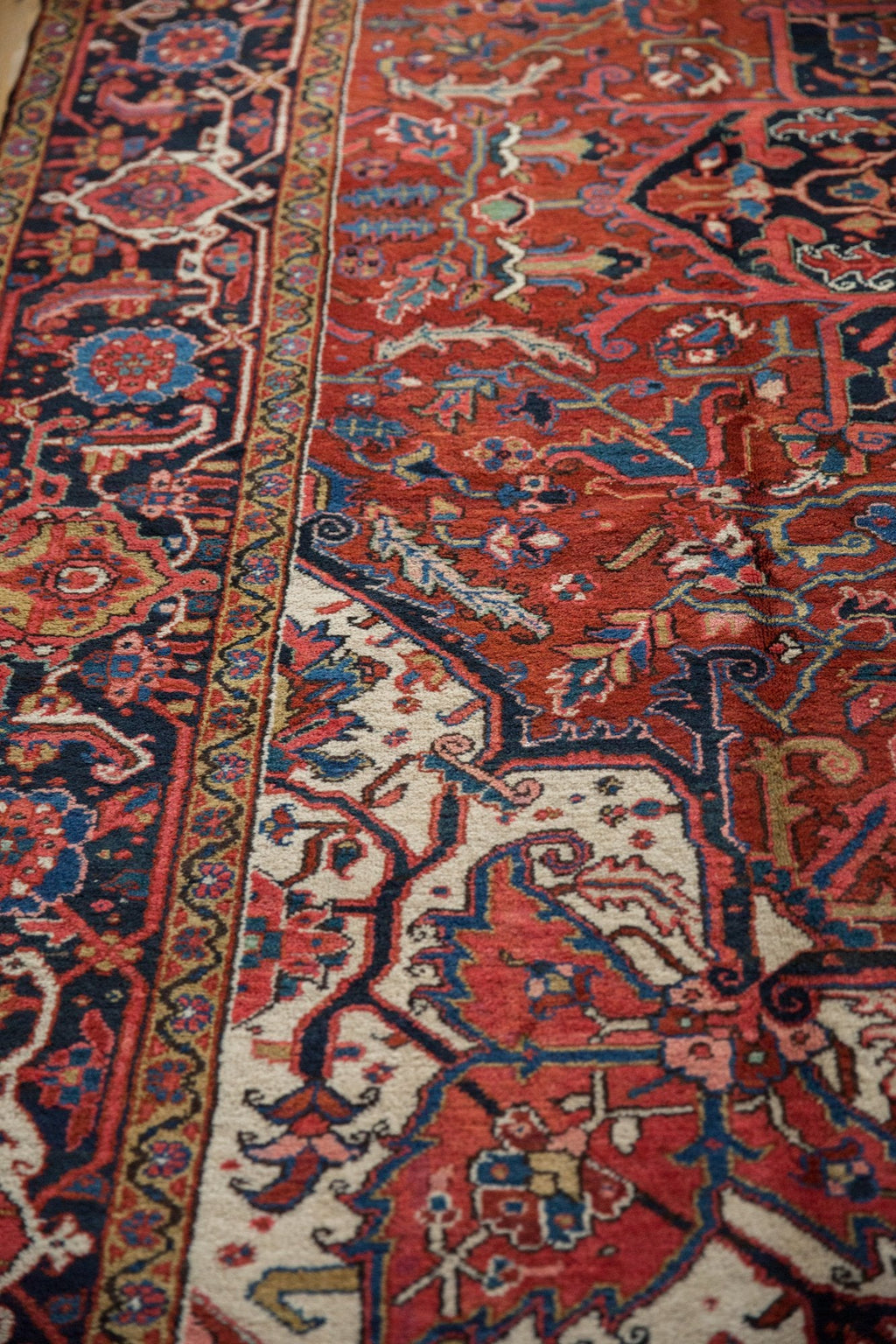 9x12 Vintage Heriz Carpet