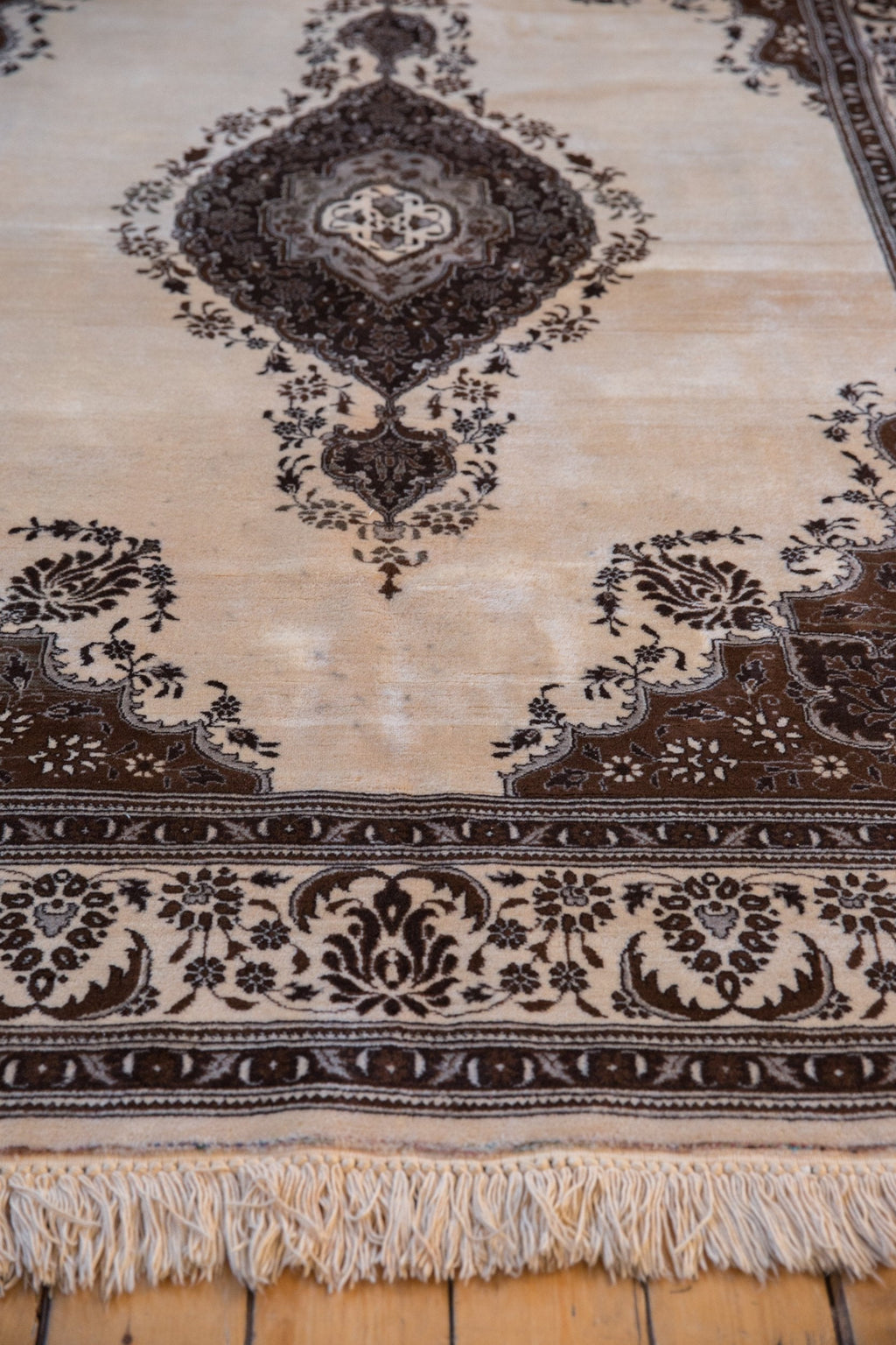 6.5x9 Vintage Tabriz Carpet