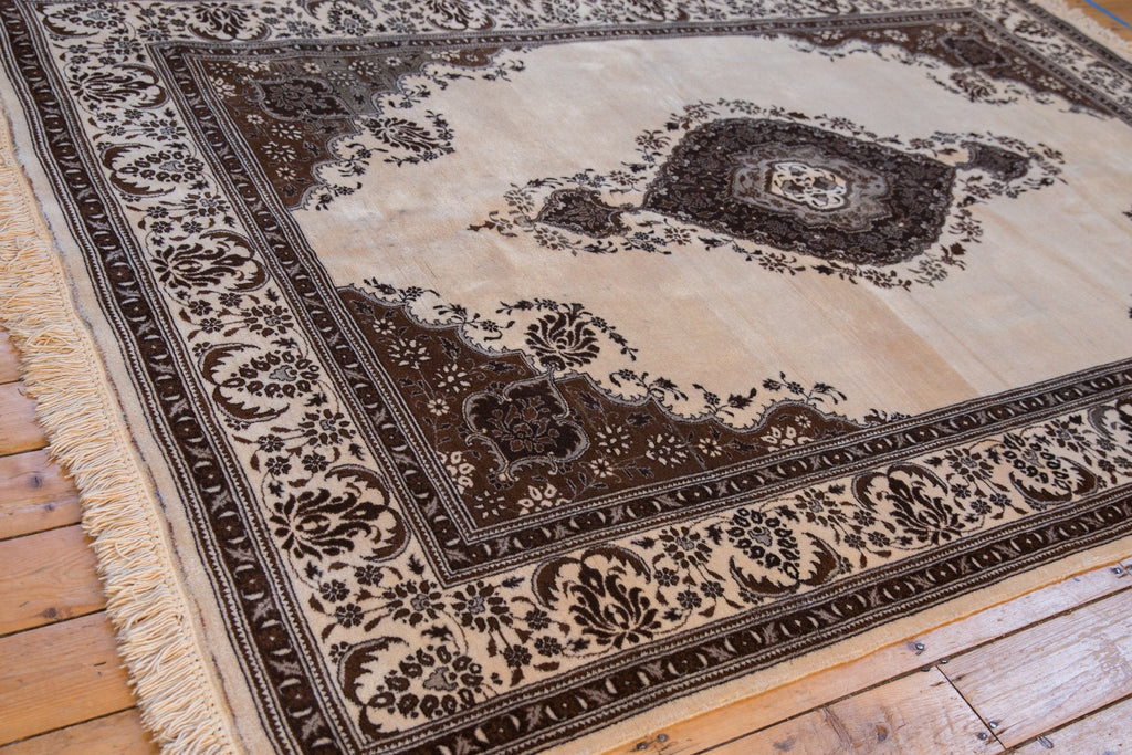 6.5x9 Vintage Tabriz Carpet