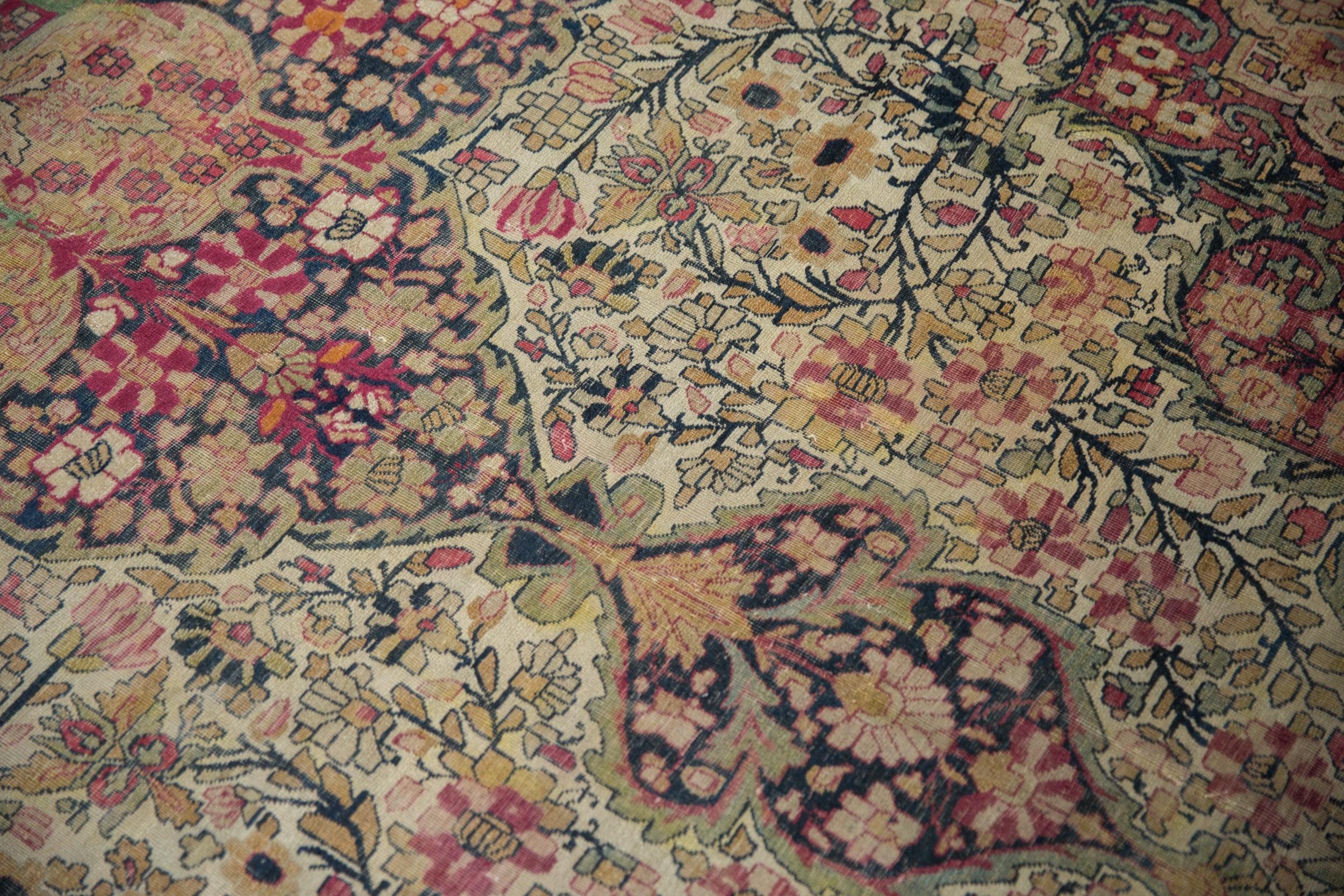 11x15 Antique Kermanshah Carpet