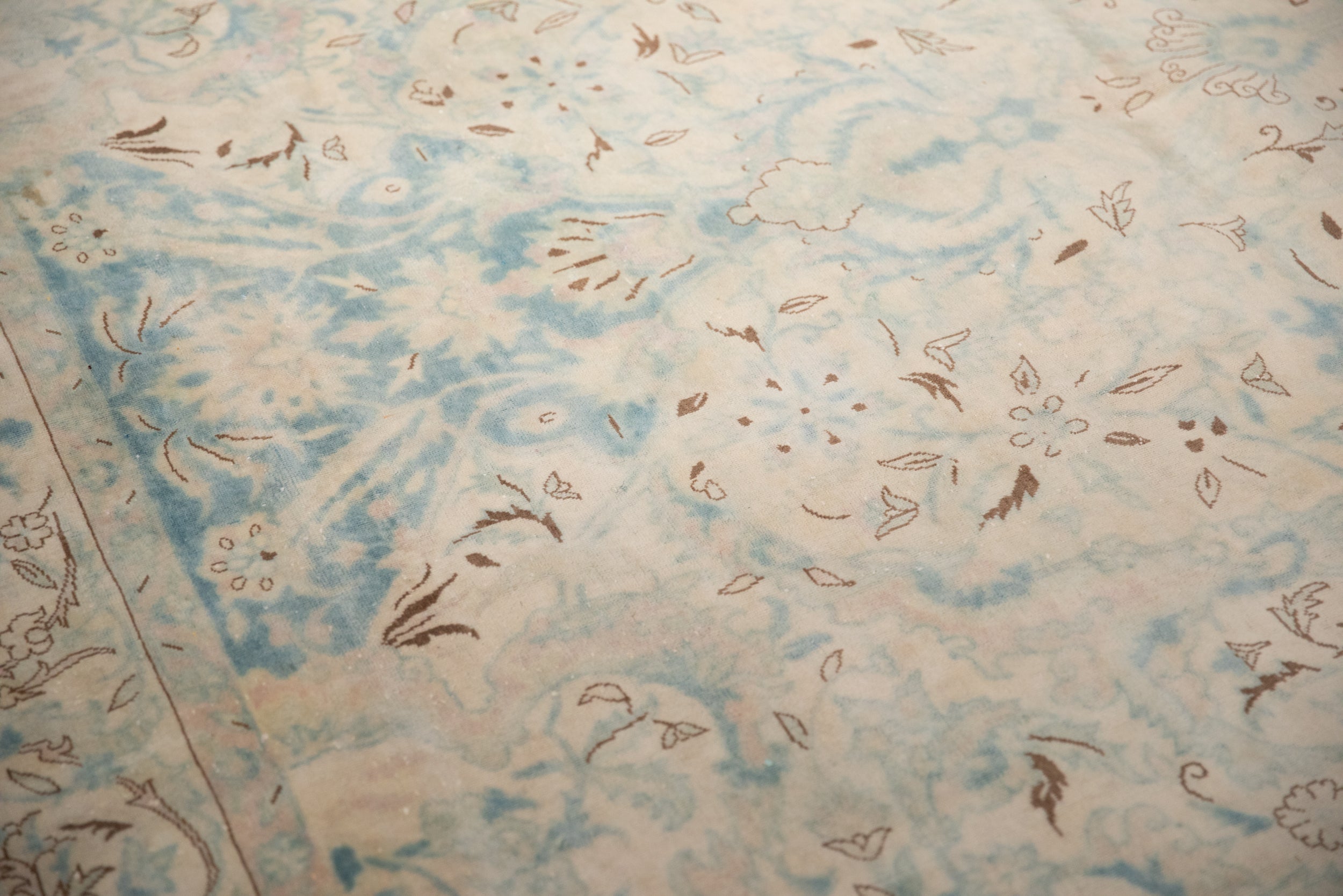 10x14 Vintage Distressed Bulgarian Polonaise Design Carpet