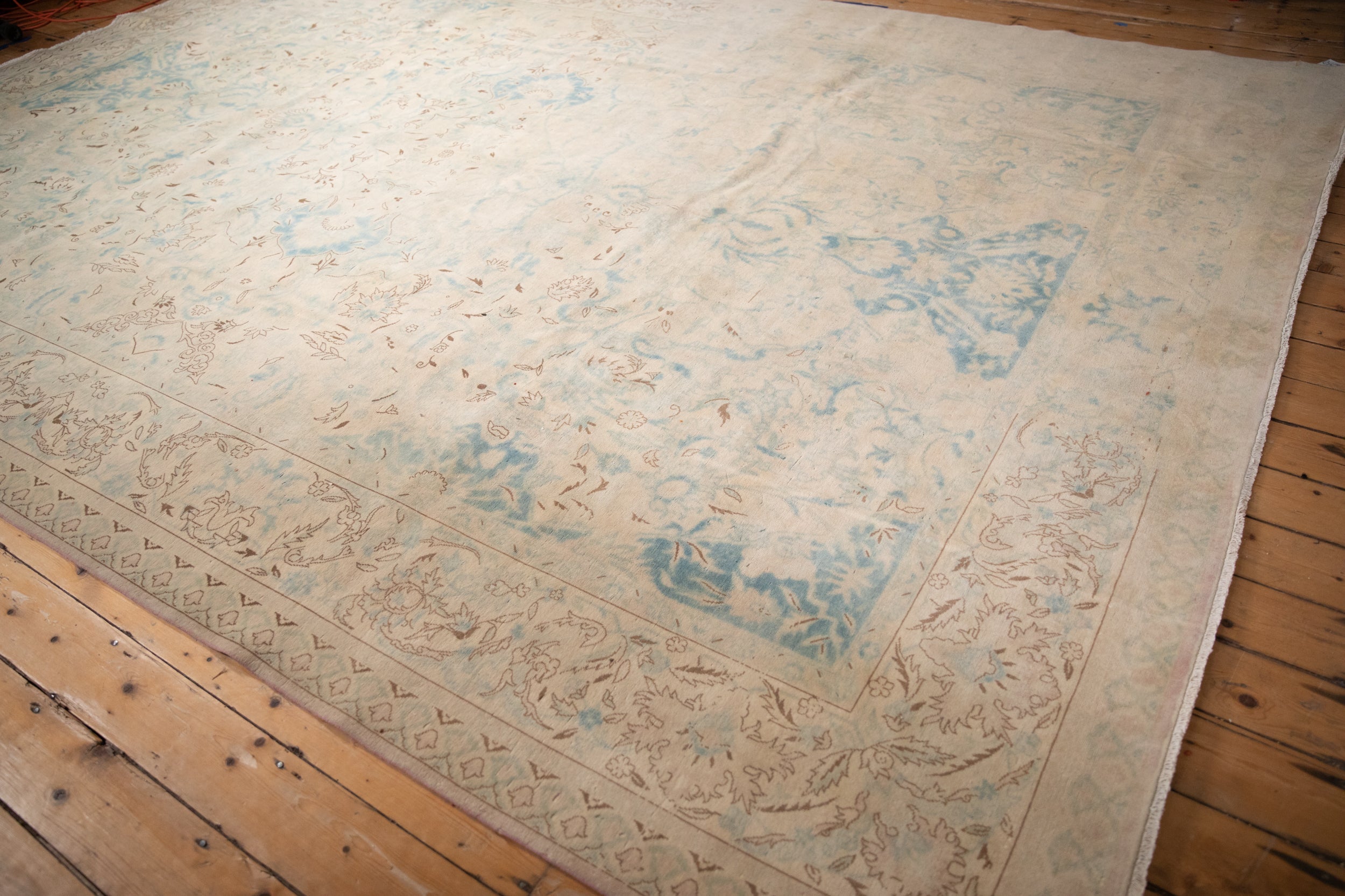 10x14 Vintage Distressed Bulgarian Polonaise Design Carpet