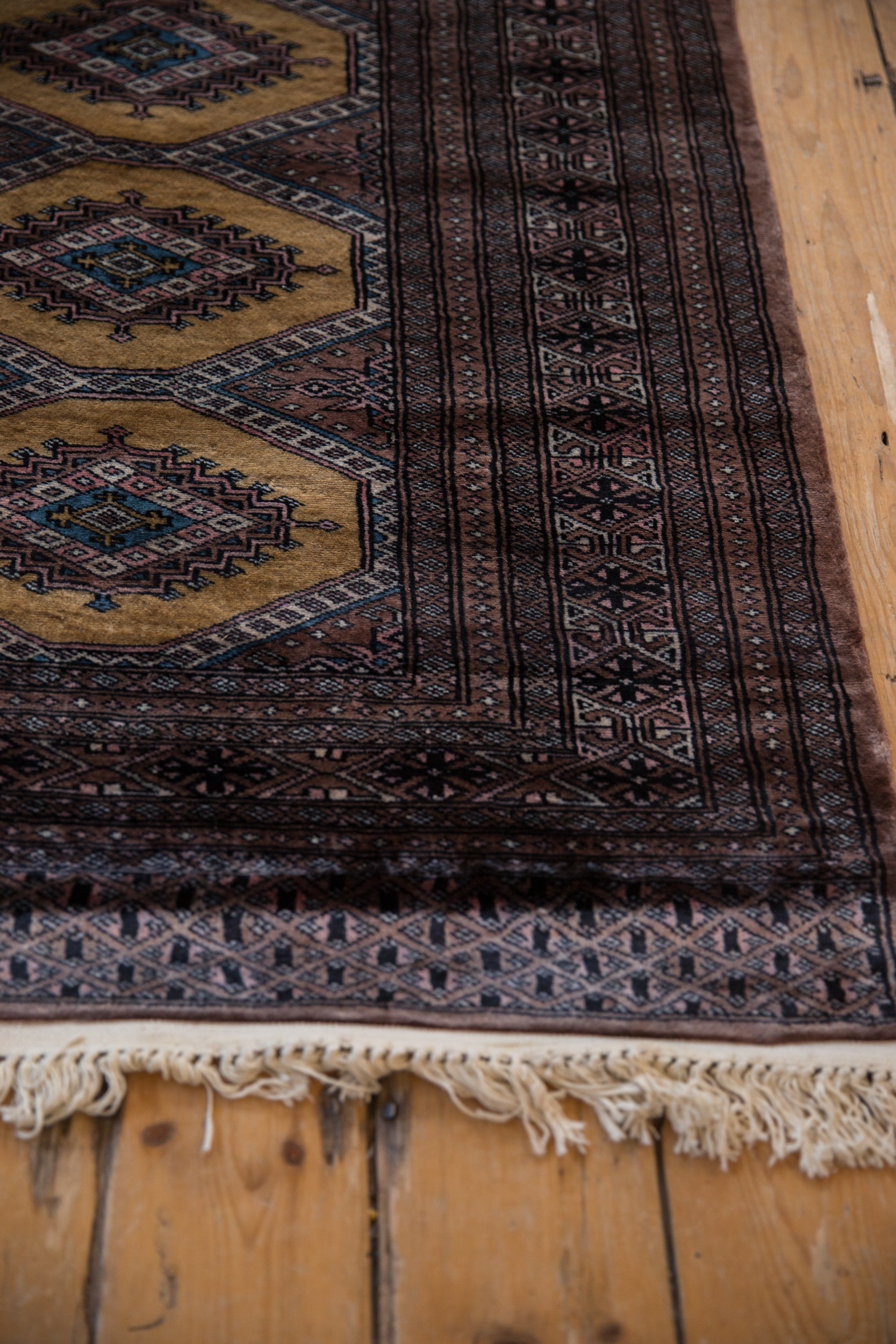 4x6 Vintage Fine Pakistani Turkmen Design Rug