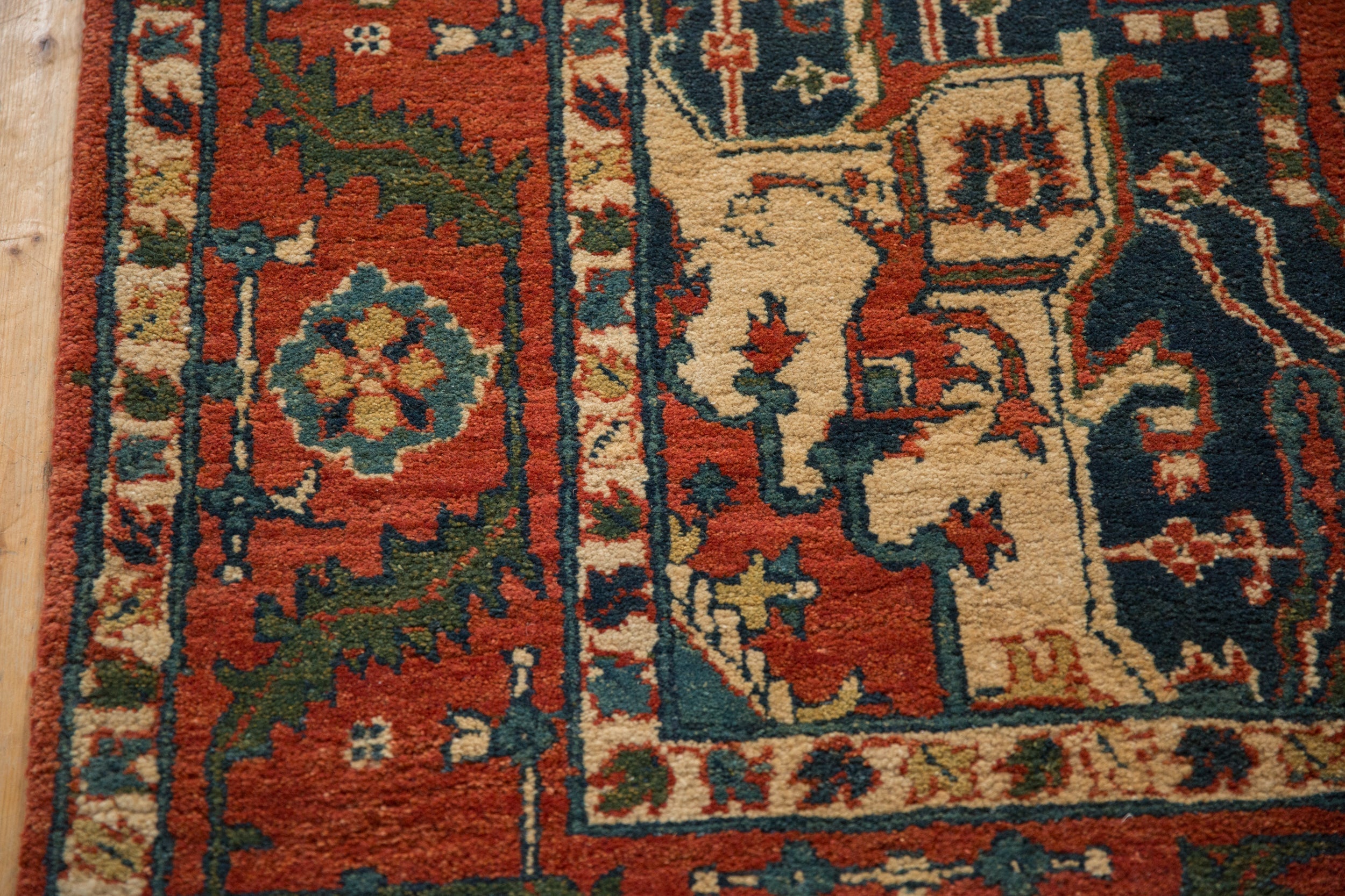 6x9.5 Vintage Indian Heriz Design Carpet