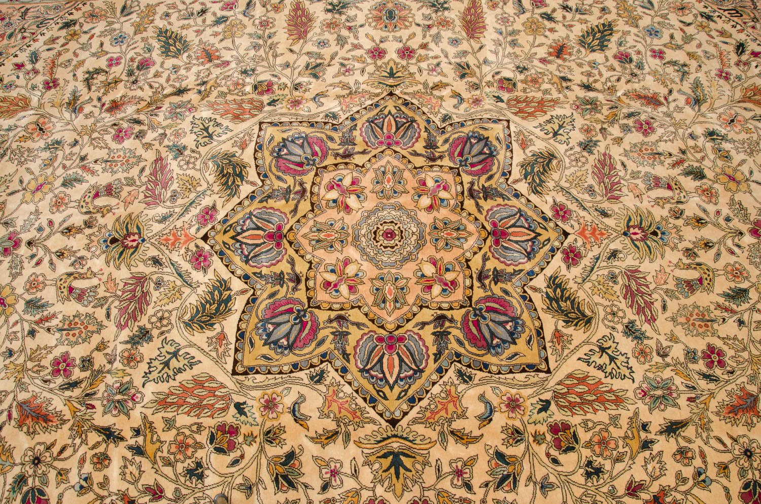 10x13.5 Vintage Fine Bulgarian Isfahan Design Carpet