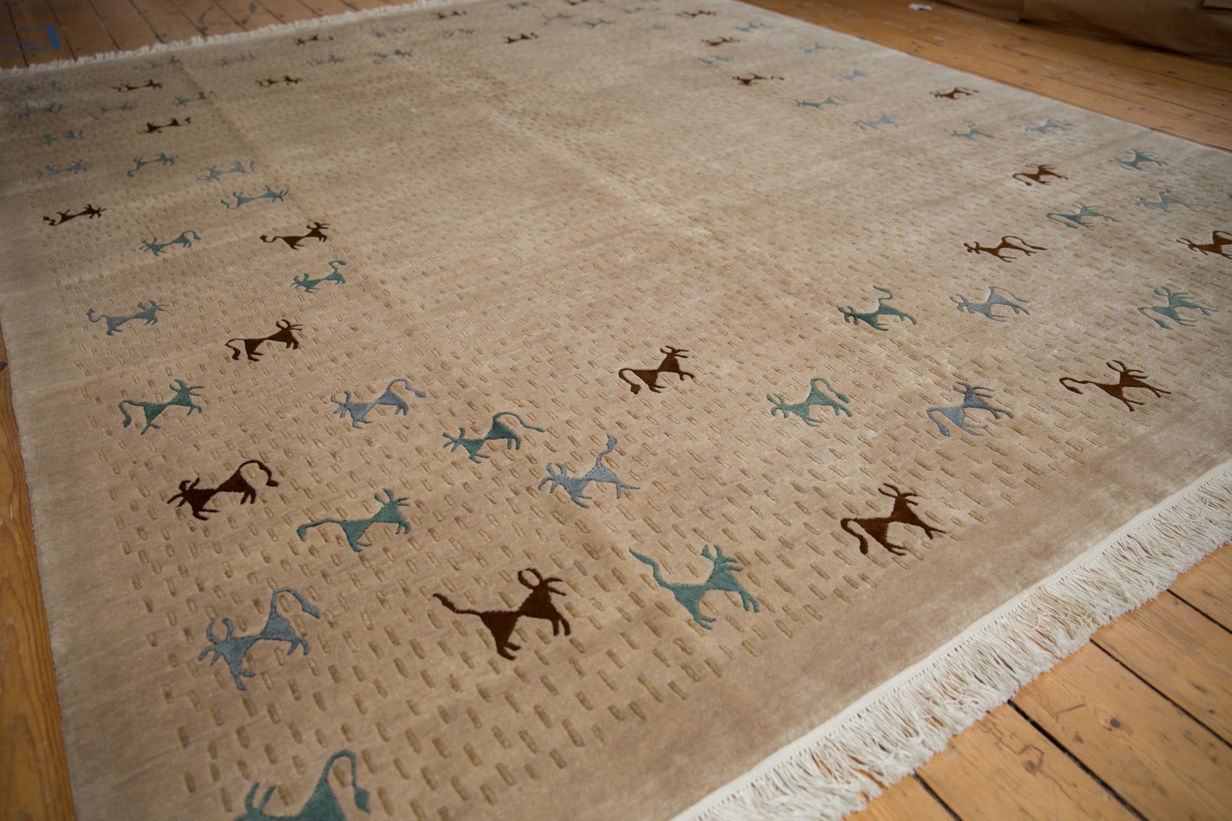 8x10 New Indian Folk Art Design Carpet