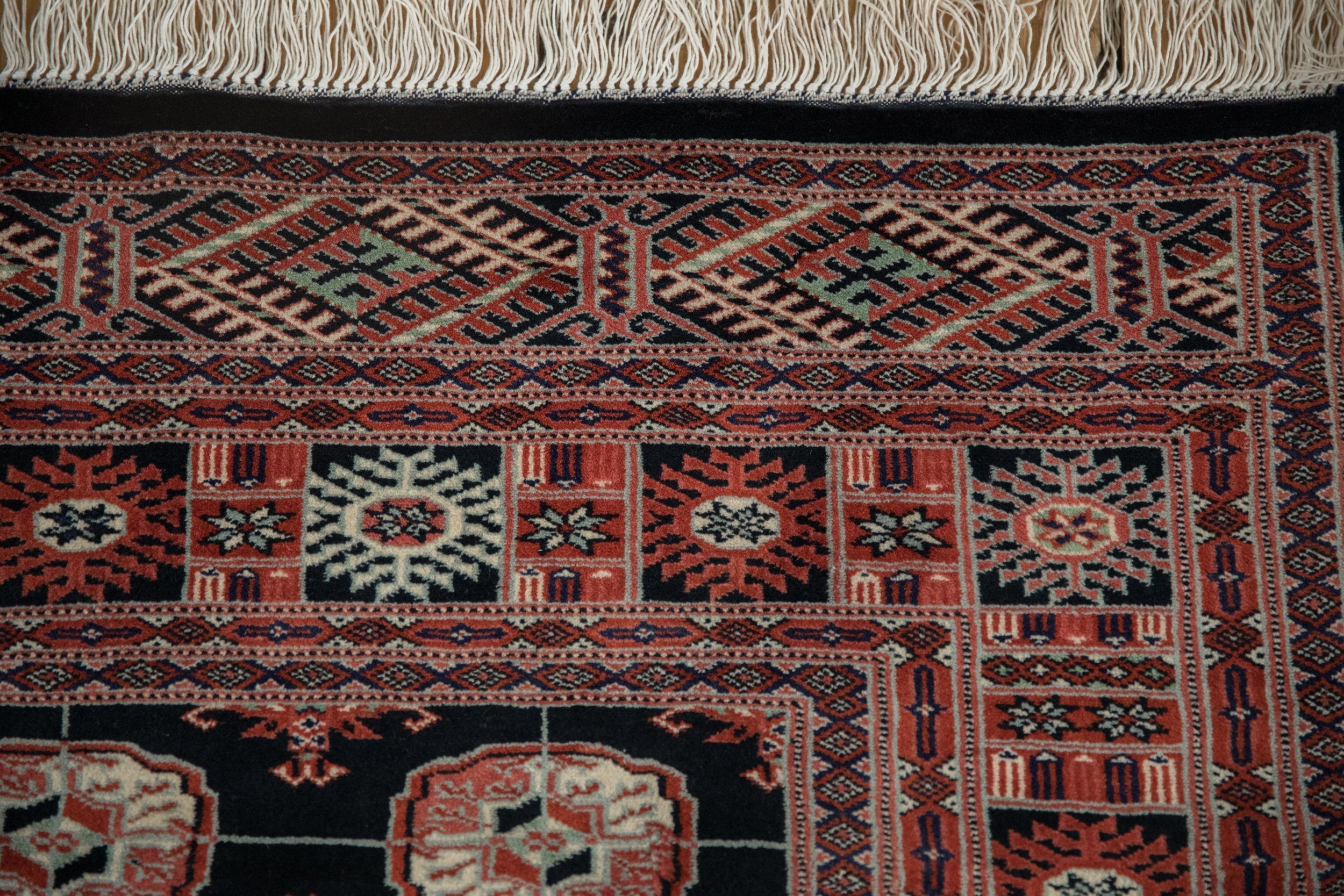 4x6 Vintage Fine Bokhara Rug