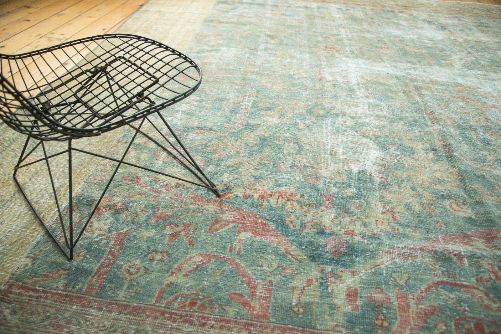 10x11 Antique Mahal Square Carpet